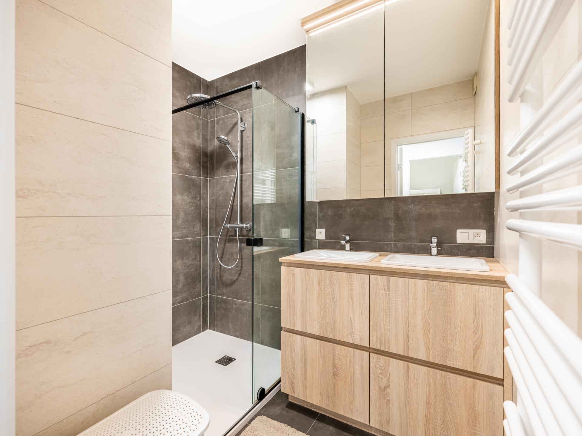 Centraal gelegen appartement in Koksijde met zeezicht · 6 pers. - foto 4