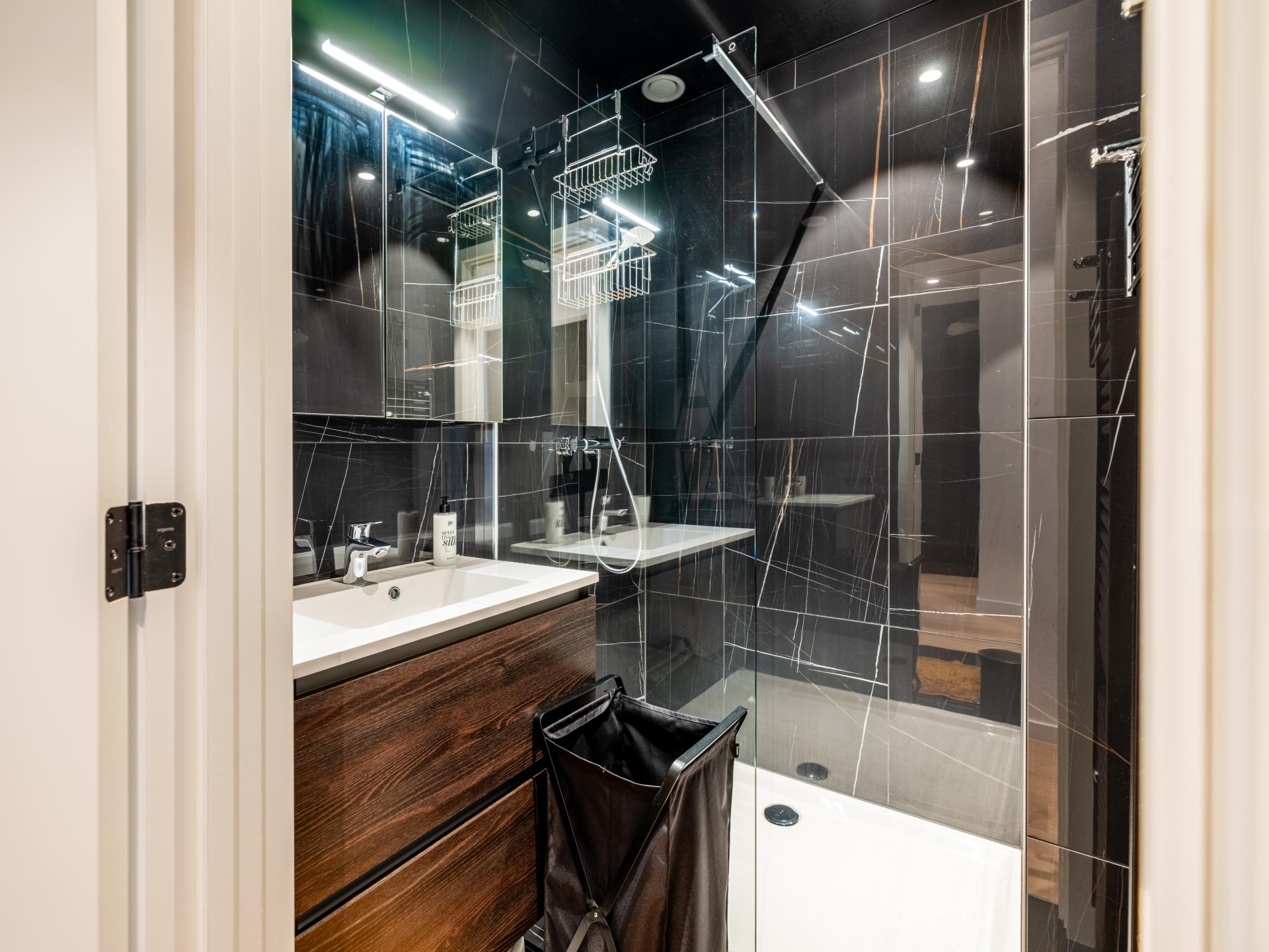 Luxe appartement op de dijk met panoramisch zeezicht in Sint-Idesbald - foto 21