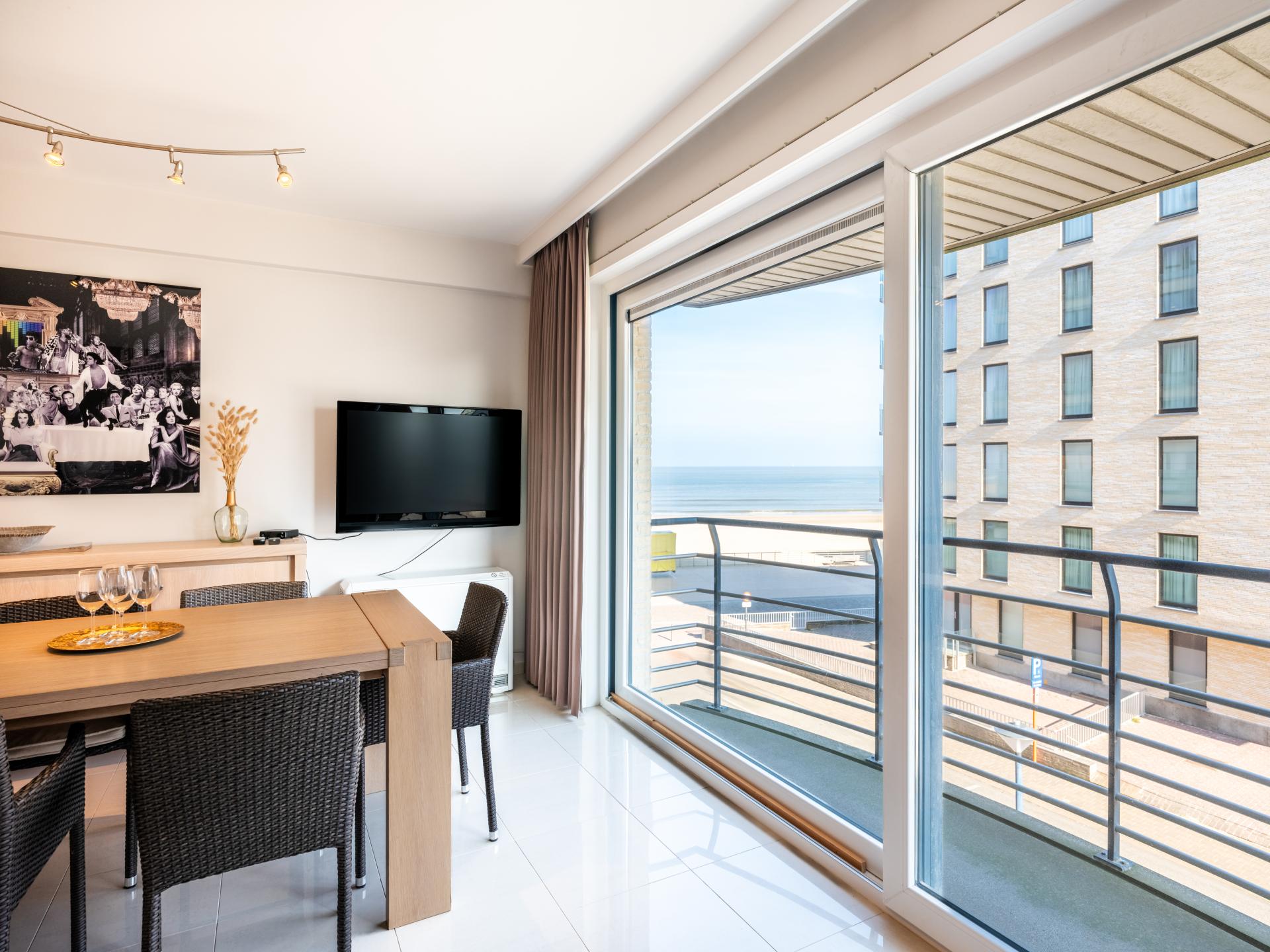 Appartement in het centrum van Koksijde met lateraal zeezicht - foto 3