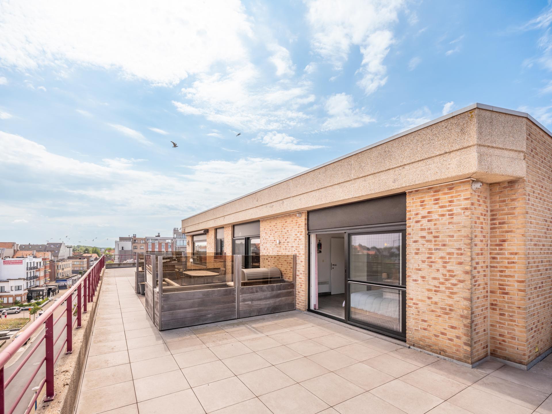 Centraal gelegen penthouse in Koksijde met dakterras en 3 slaapkamers - foto 28