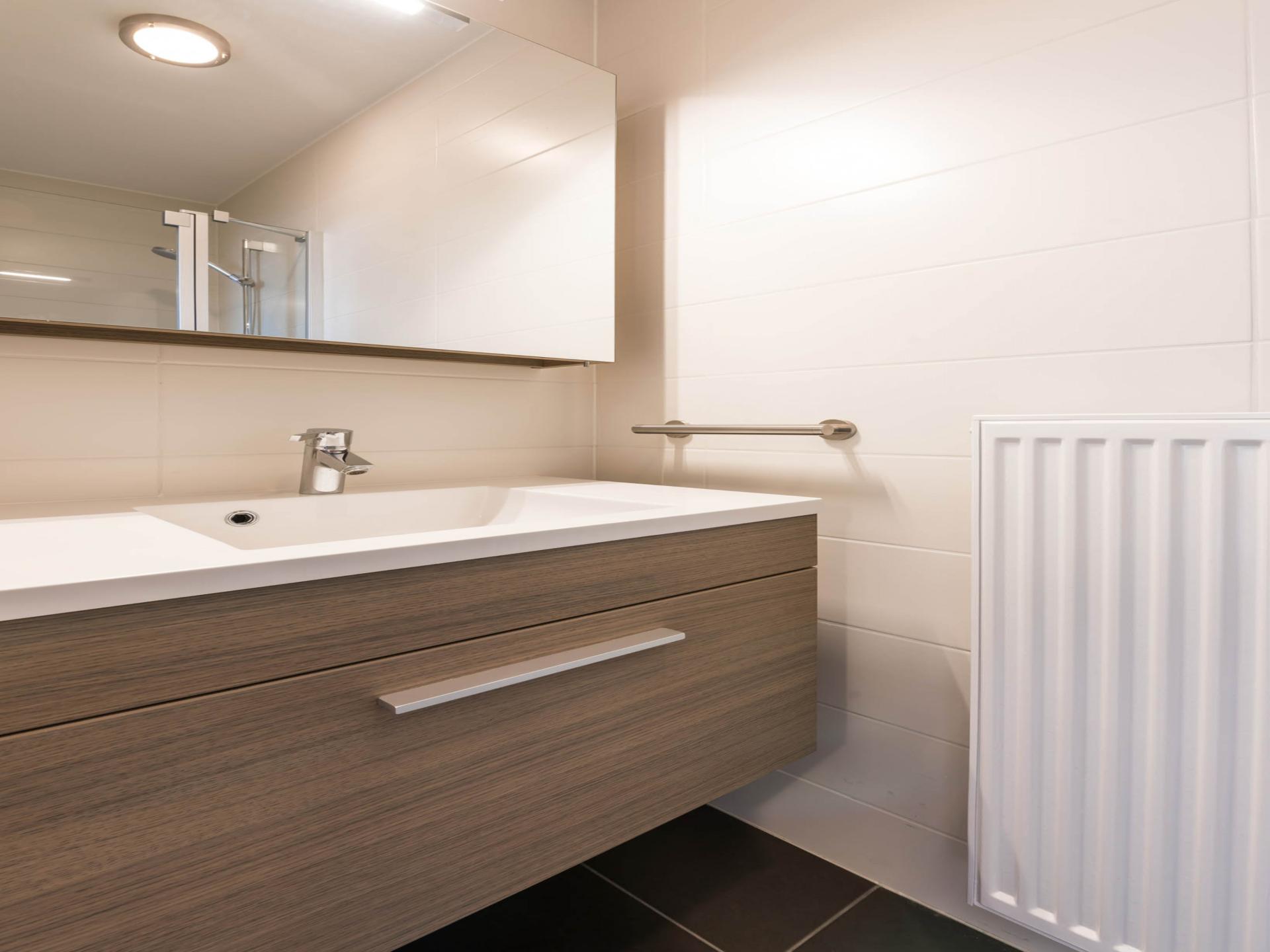 In het centrum: modern 4-persoons appartement aan zee in Koksijde - foto 6