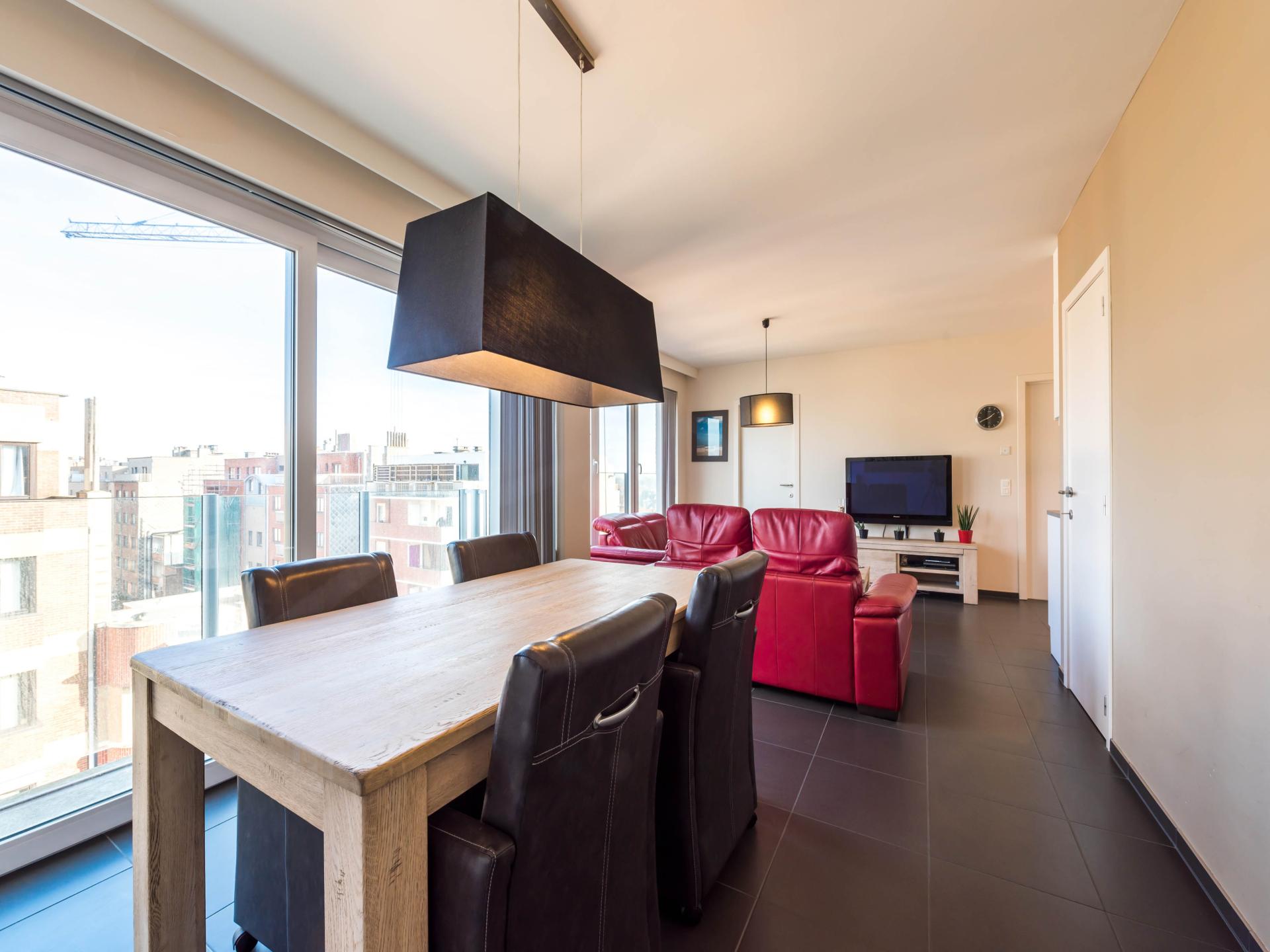 In het centrum: modern 4-persoons appartement aan zee in Koksijde - foto 1