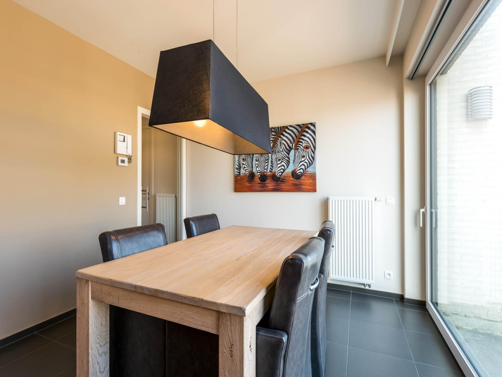 In het centrum: modern 4-persoons appartement aan zee in Koksijde - foto 12