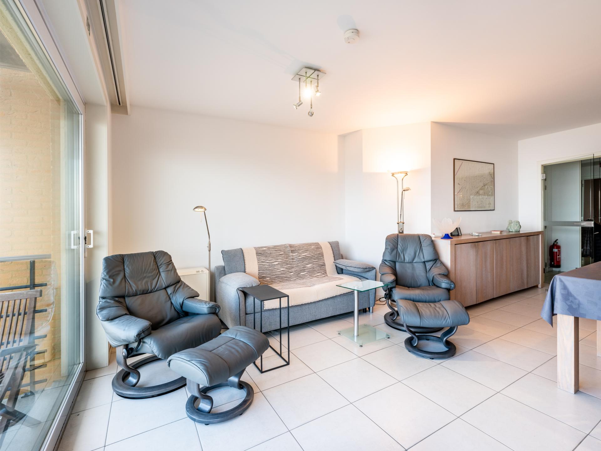 Stijlvol appartement met frontaal zeezicht in hartje Koksijde - foto 11