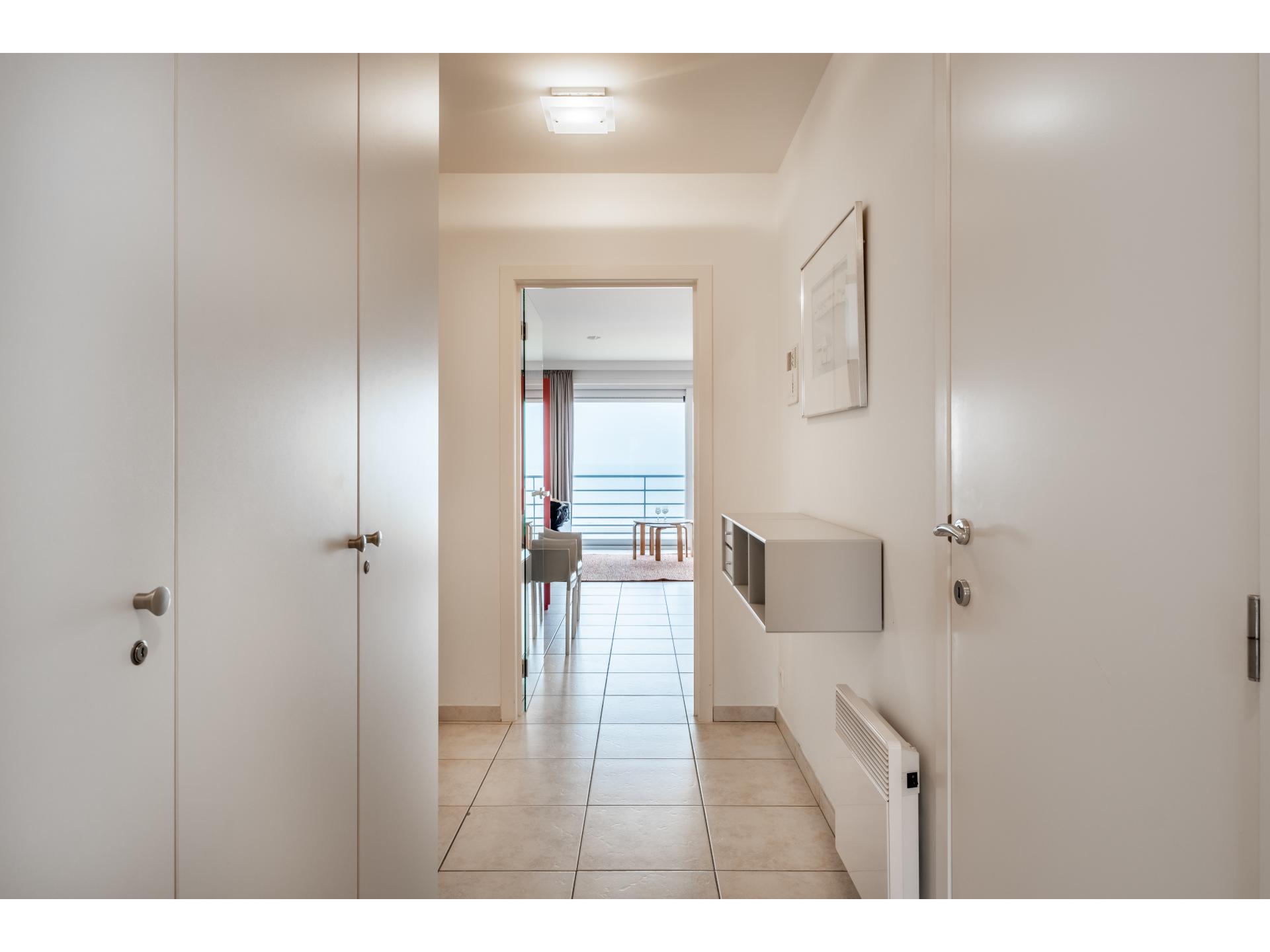 Licht appartement op de zeedijk met frontaal zeezicht voor 4 personen - foto 7