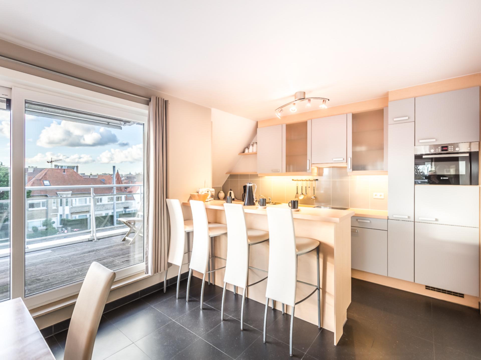Op 350 m van zee: modern 6-persoons penthouse in Koksijde - foto 4