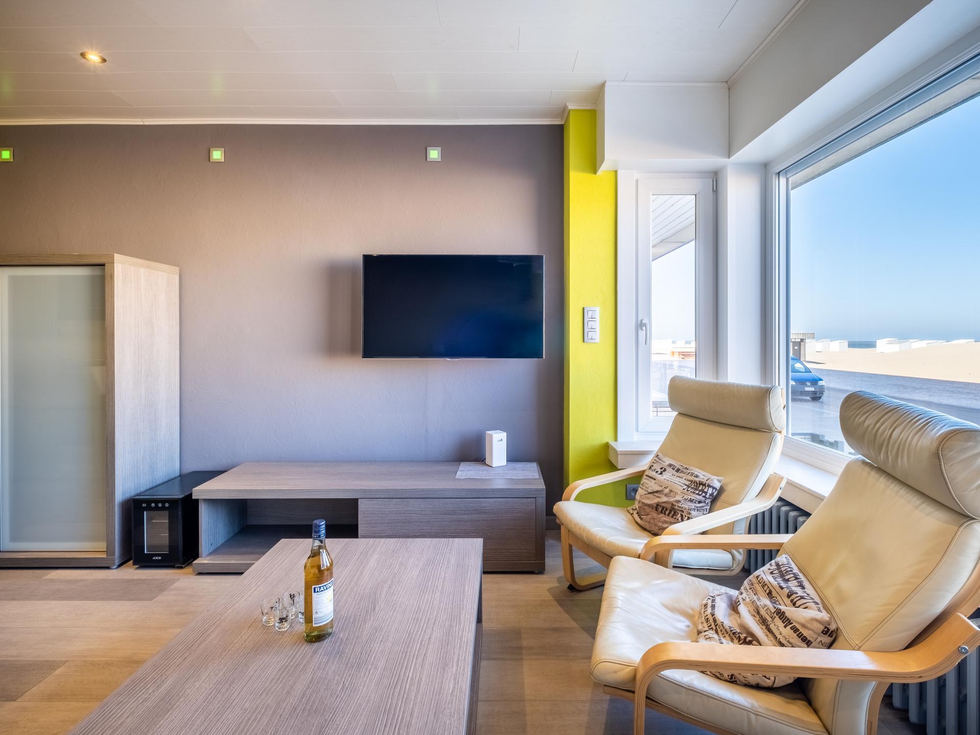 Frontaal zeezicht appartement voor 6 op de Zeedijk van Koksijde - foto 2