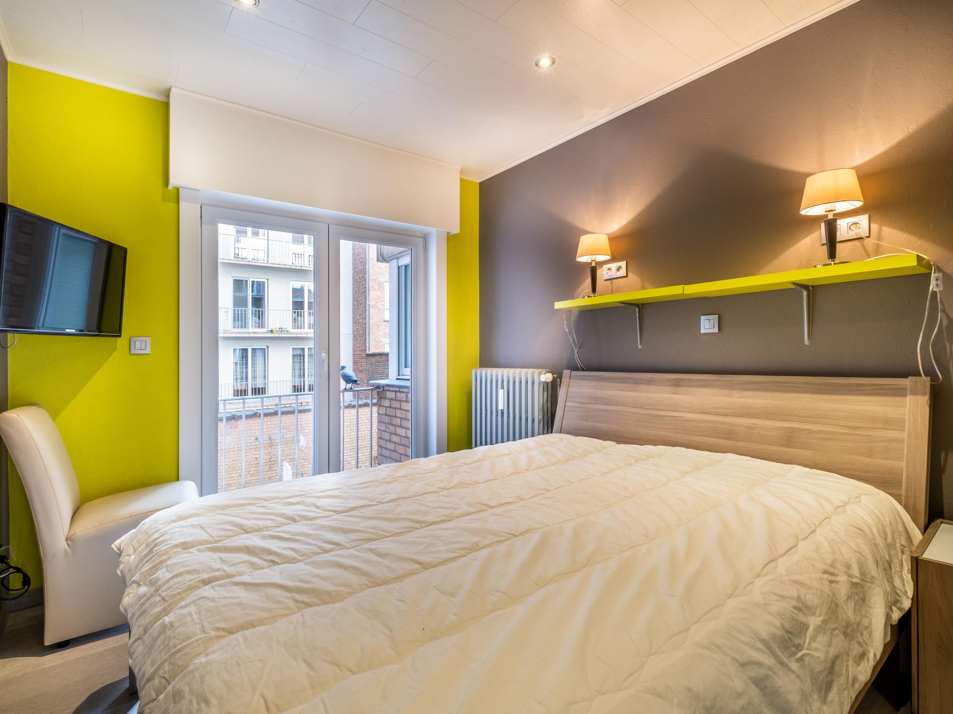Frontaal zeezicht appartement voor 6 op de Zeedijk van Koksijde - foto 4