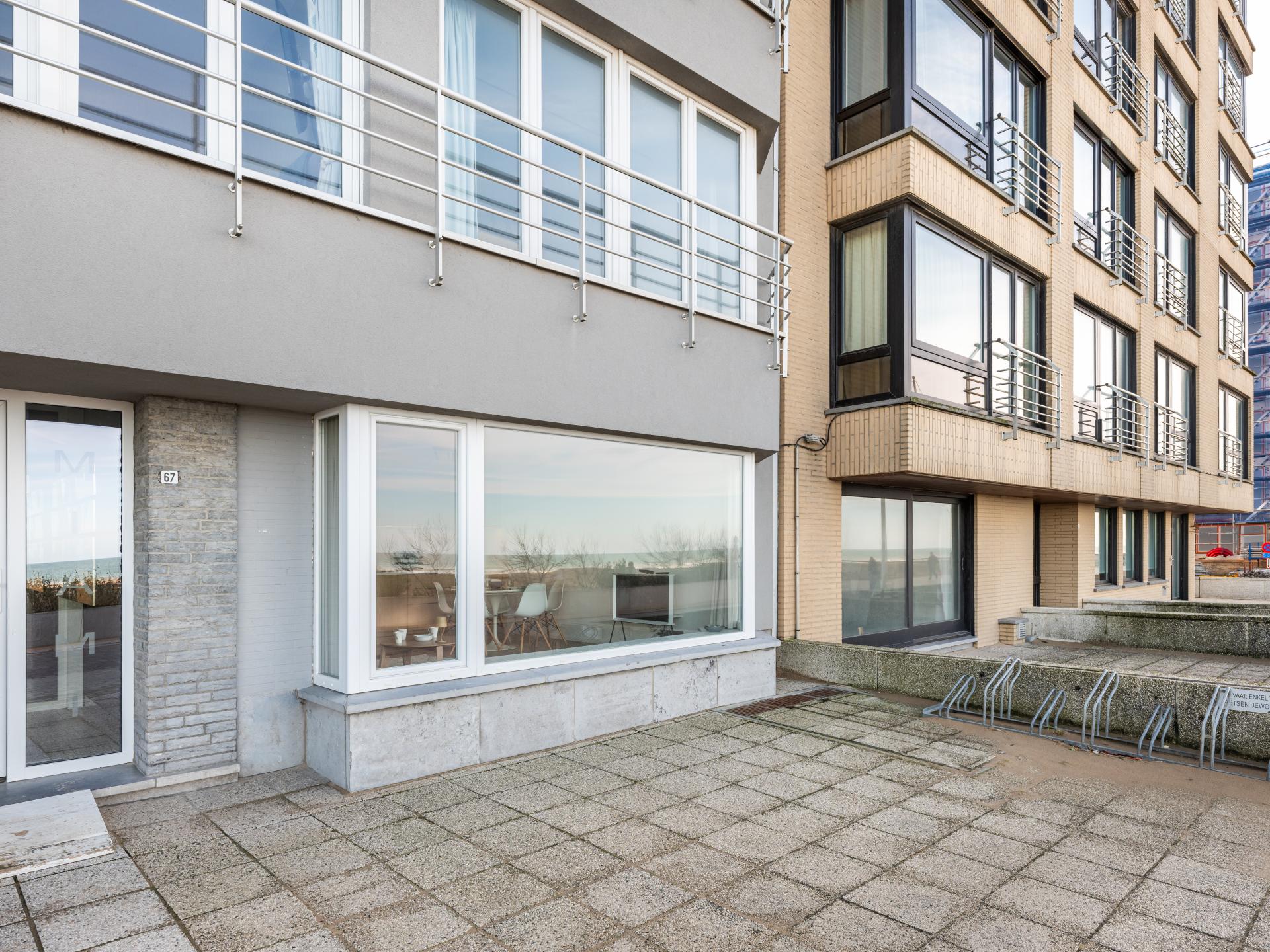 Luxe appartement met frontaal zeezicht op 10 meter van het strand in Sint-Idesbald - foto 6
