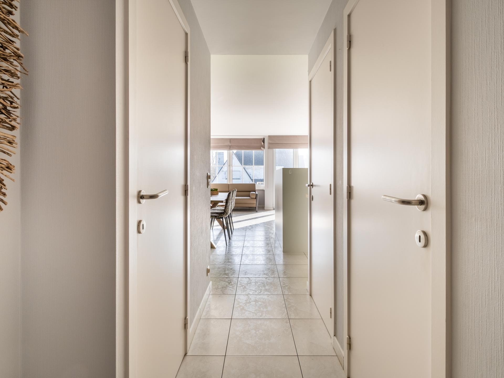 Modern appartement op 300m van strand en duinen in Sint-Idesbald - foto 19
