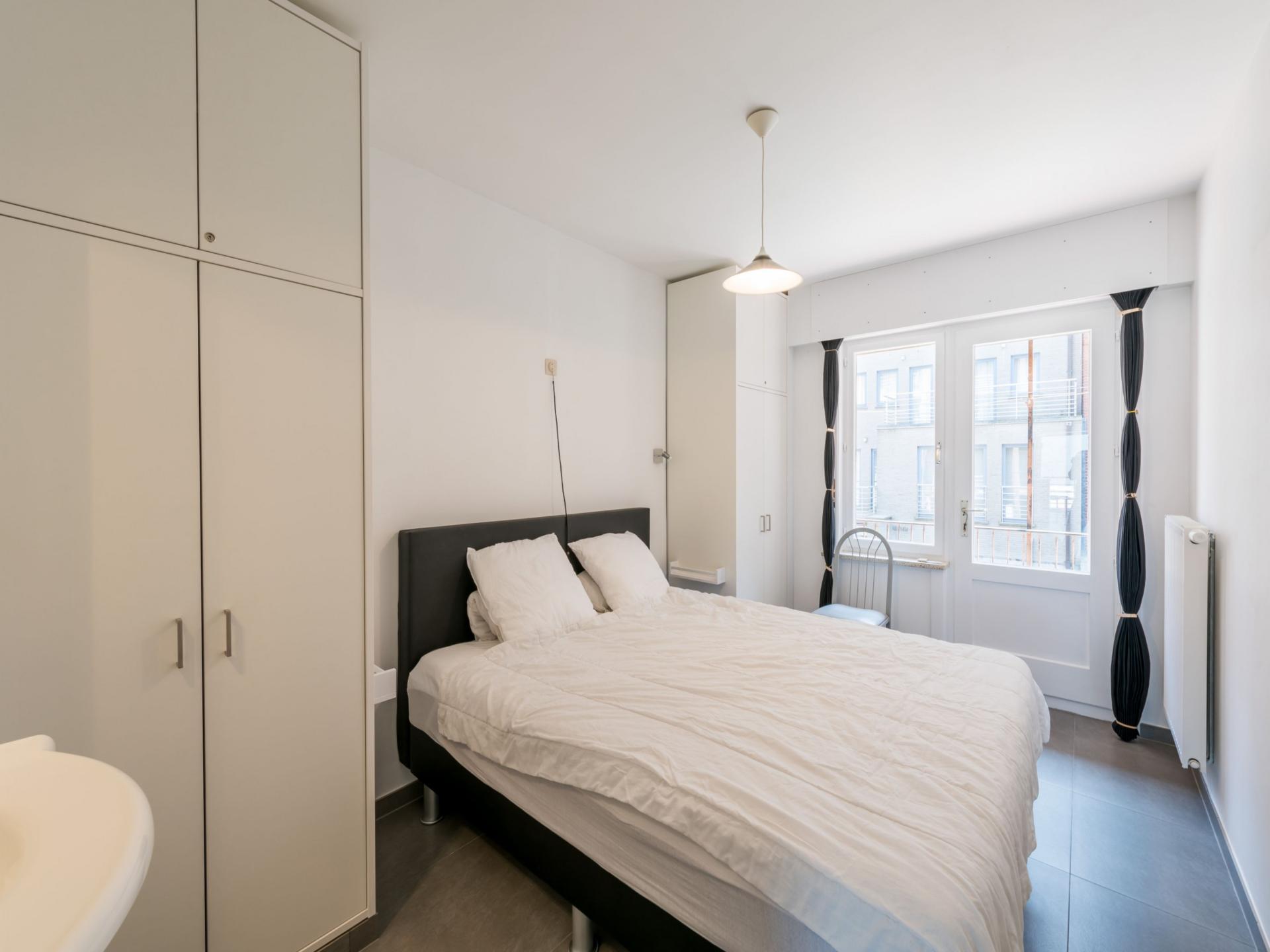 Stijlvol appartement met zeezicht op 10 meter van het strand - foto 7