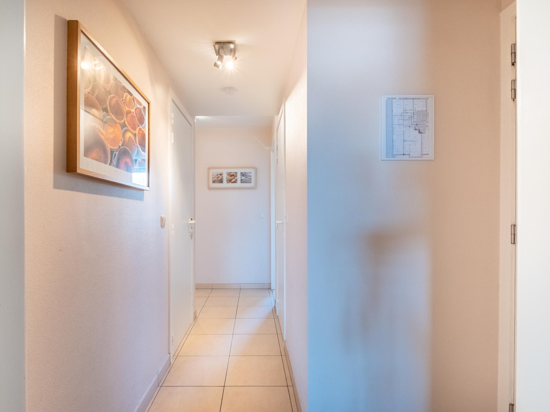 Ruim familieappartement met zeezicht op 150m van het strand in Koksijde - foto 10