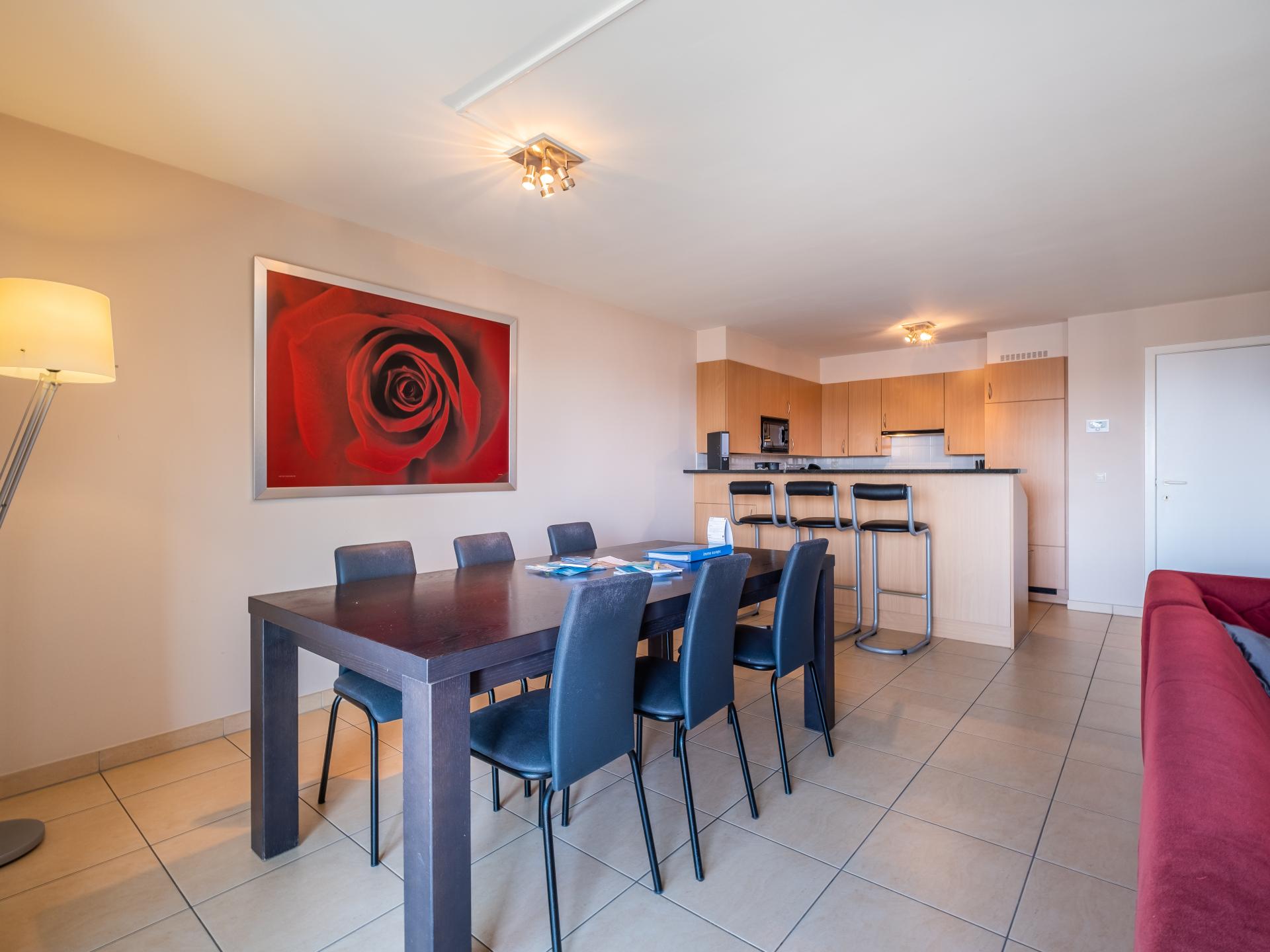 Ruim familieappartement met zeezicht op 150m van het strand in Koksijde - foto 3