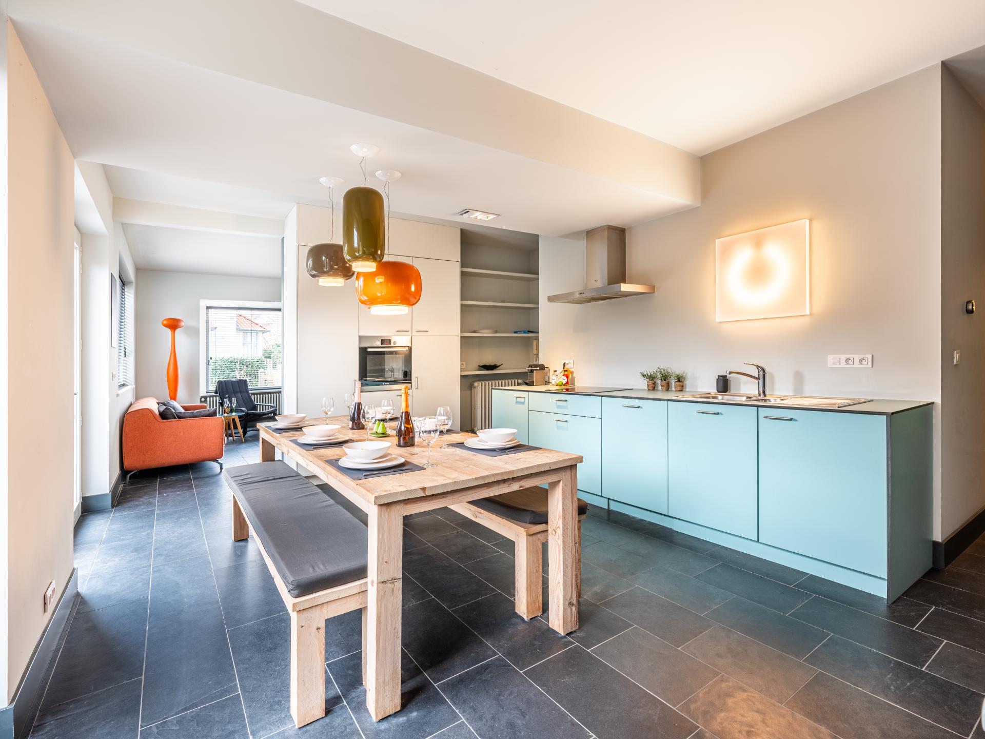 Op 500 m van zee: Gerenoveerd appartement met tuin in Sint-Idesbald - foto 2