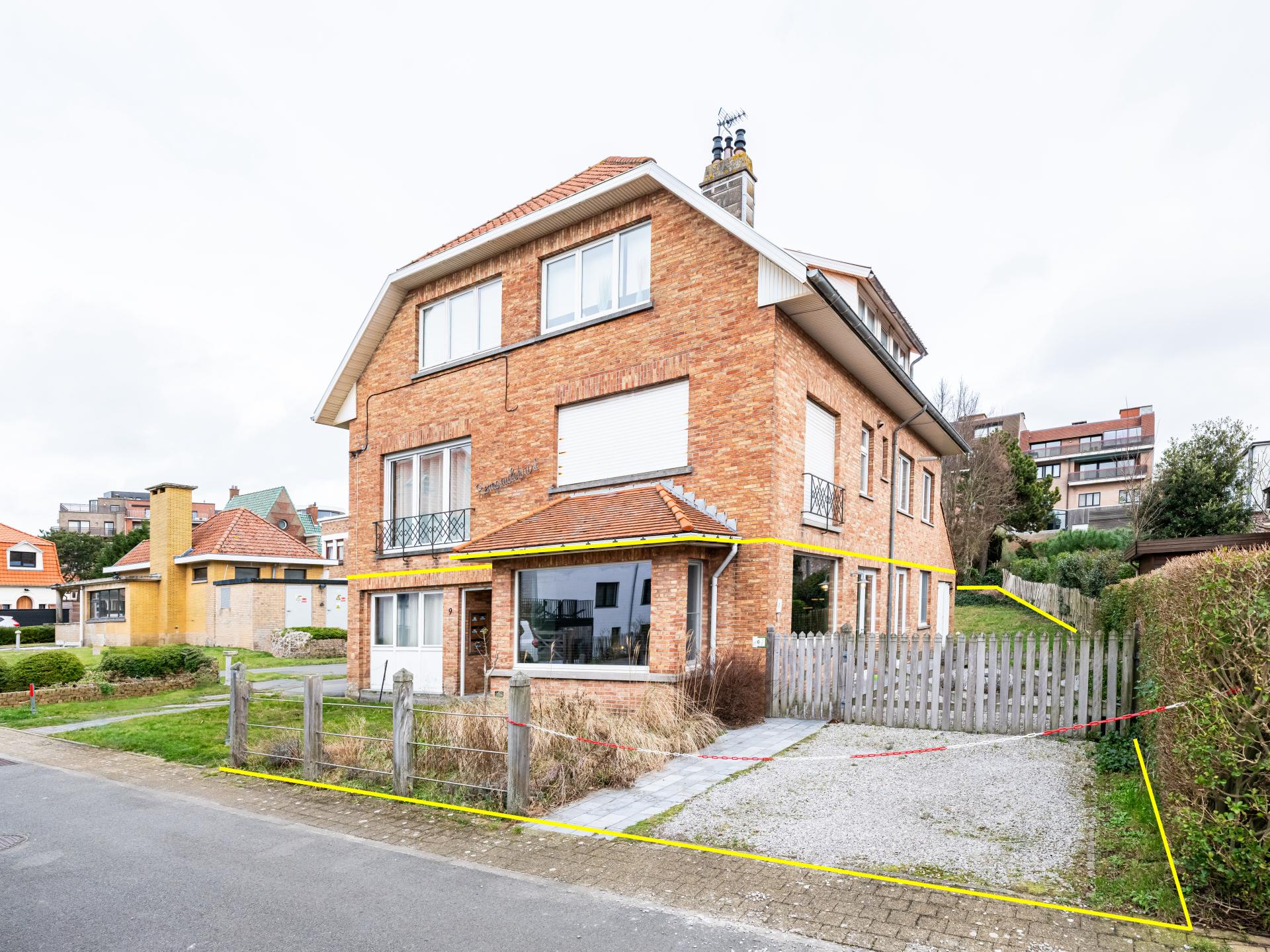 Op 500 m van zee: Gerenoveerd appartement met tuin in Sint-Idesbald - foto 23