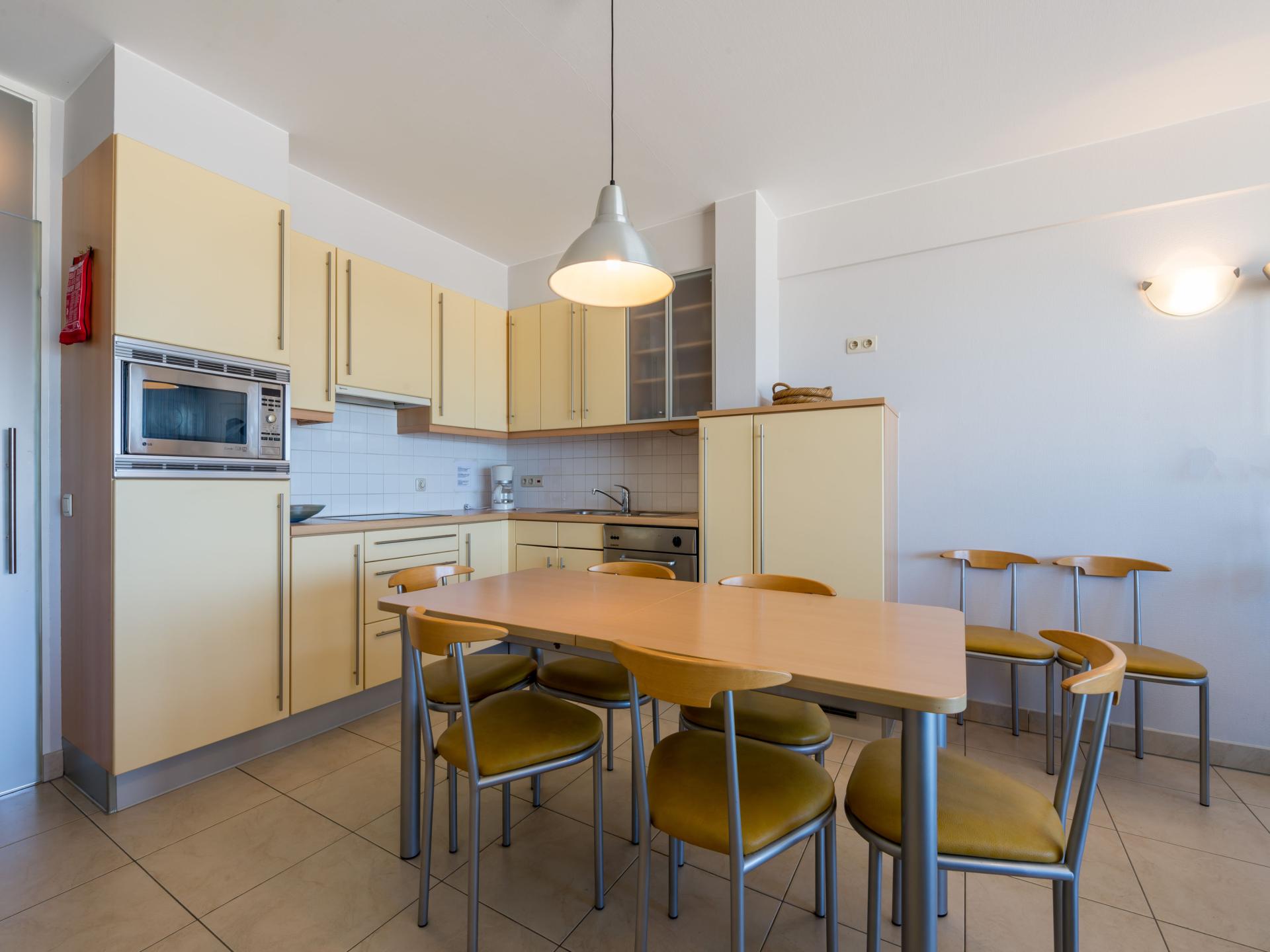 Duinzicht vijfde: Zeezichtappartement op 10 meter van het strand in Koksijde - foto 6
