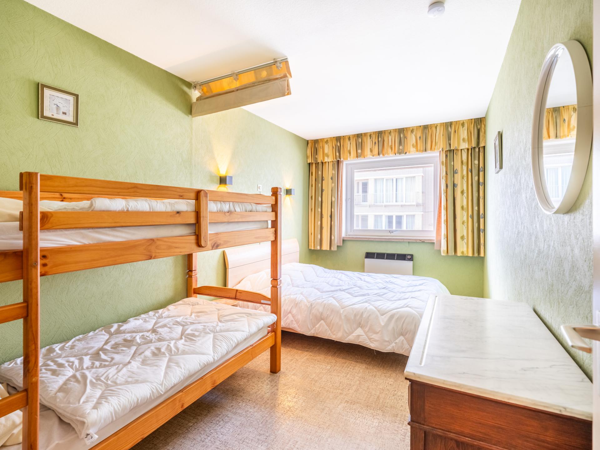 Aan zee: stijlvol 4-persoons appartement in centrum Koksijde - foto 14