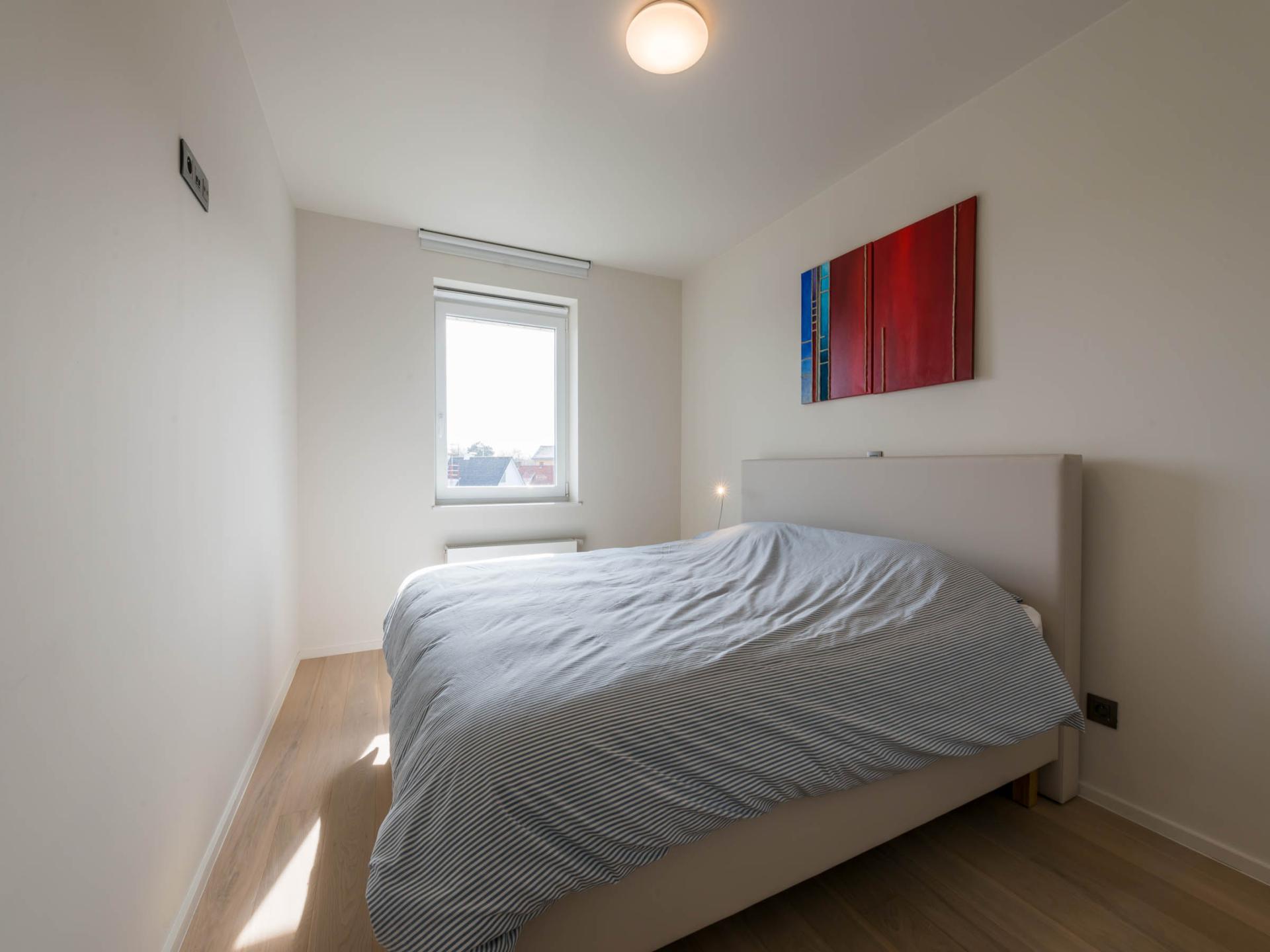 Licht appartement met zonnig terras en zeezicht in Koksijde, op 500m van het strand - foto 12