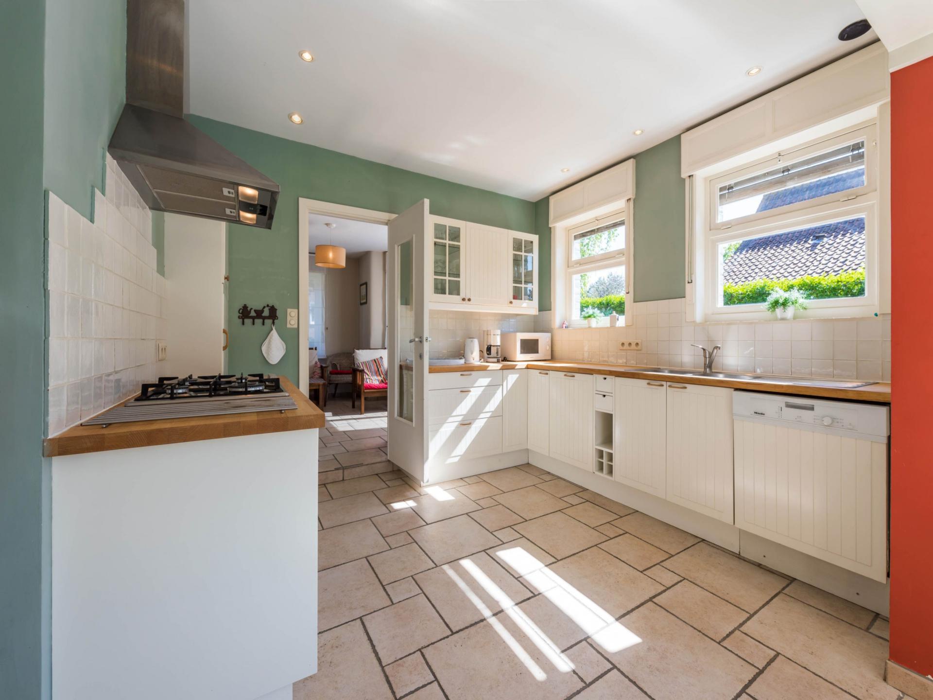 Authentieke villa voor 9 personen in Sint-Idesbald, vlakbij zee en duinen - foto 4