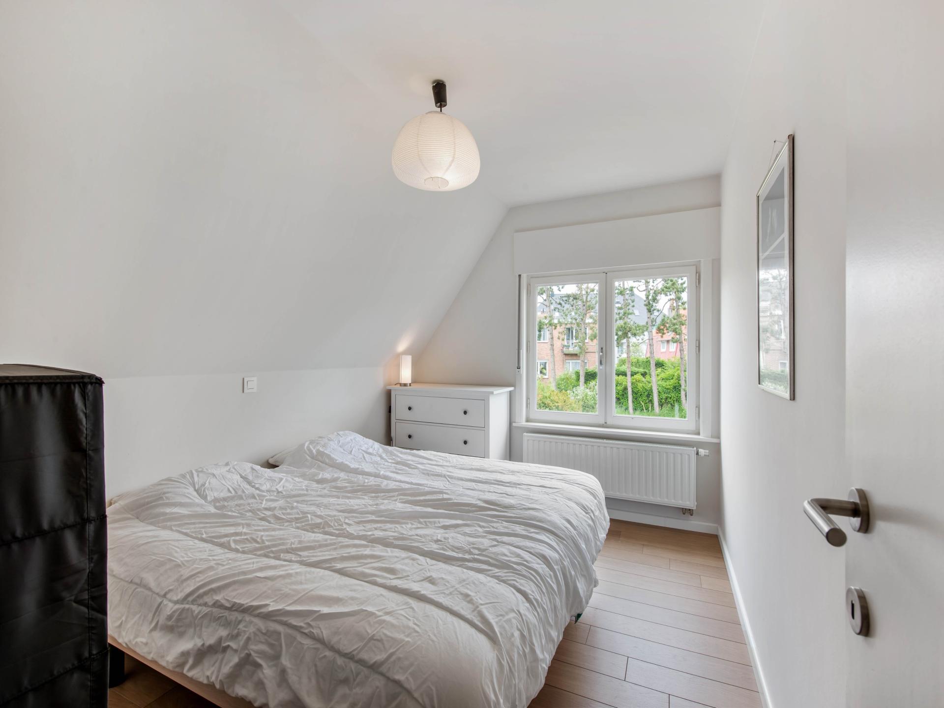 Gerenoveerde villa met zonnige tuin op 1,5 km van het strand in Koksijde - foto 16
