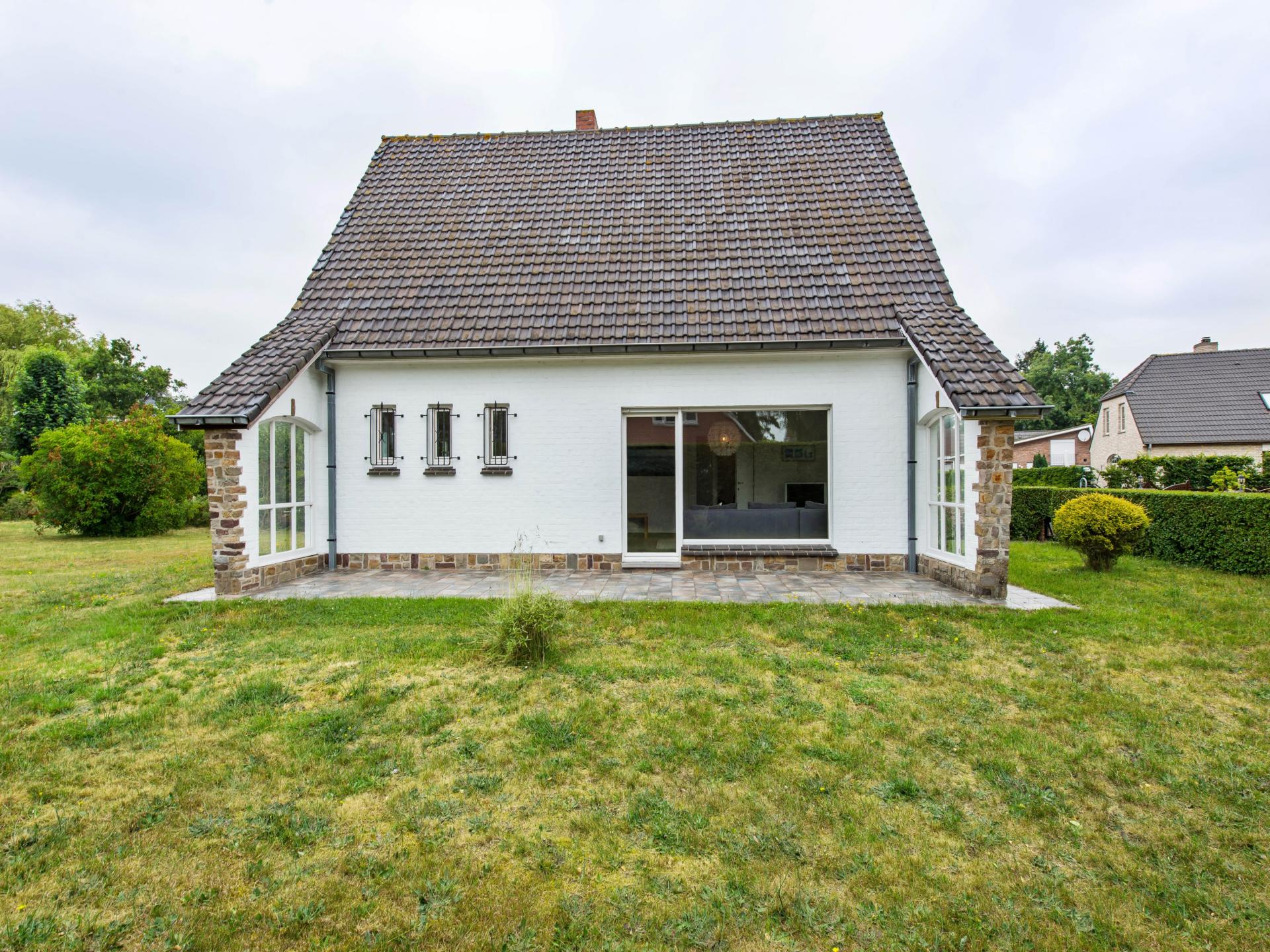 Gerenoveerde villa met zonnige tuin op 1,5 km van het strand in Koksijde - foto 20