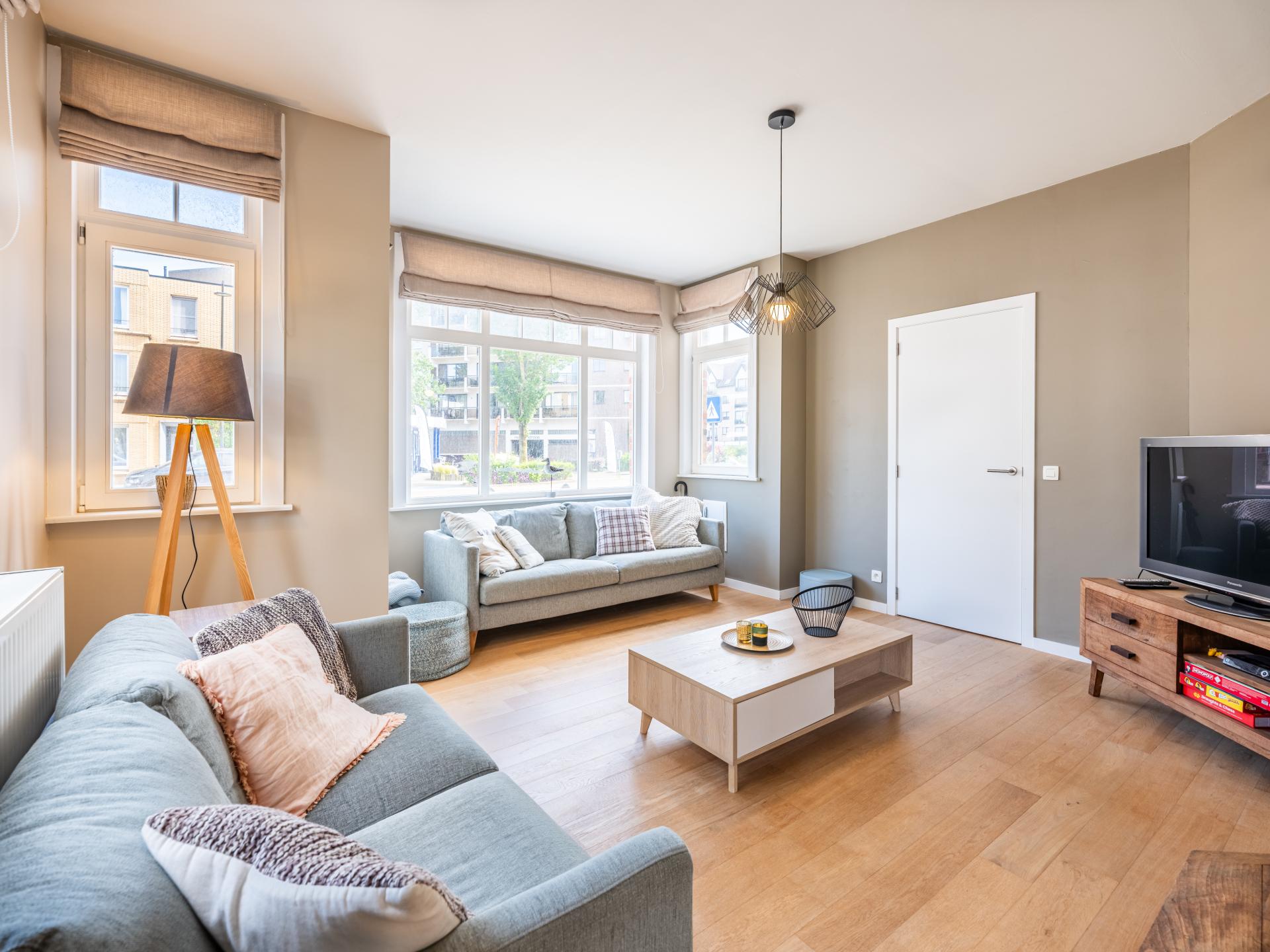 Gerenoveerde kustwoning in centrum Koksijde, 400m van het strand - foto 1