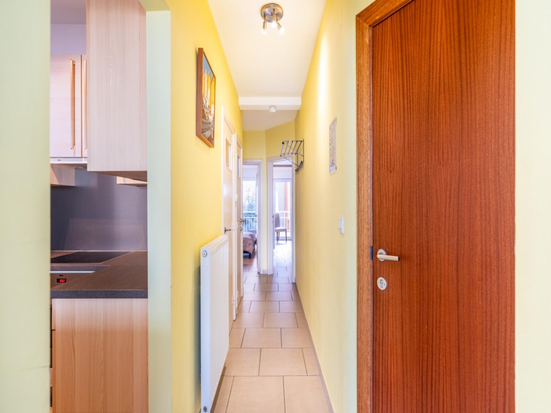 Frontaal zeezicht appartement voor 6 op de zeedijk van Koksijde - foto 11