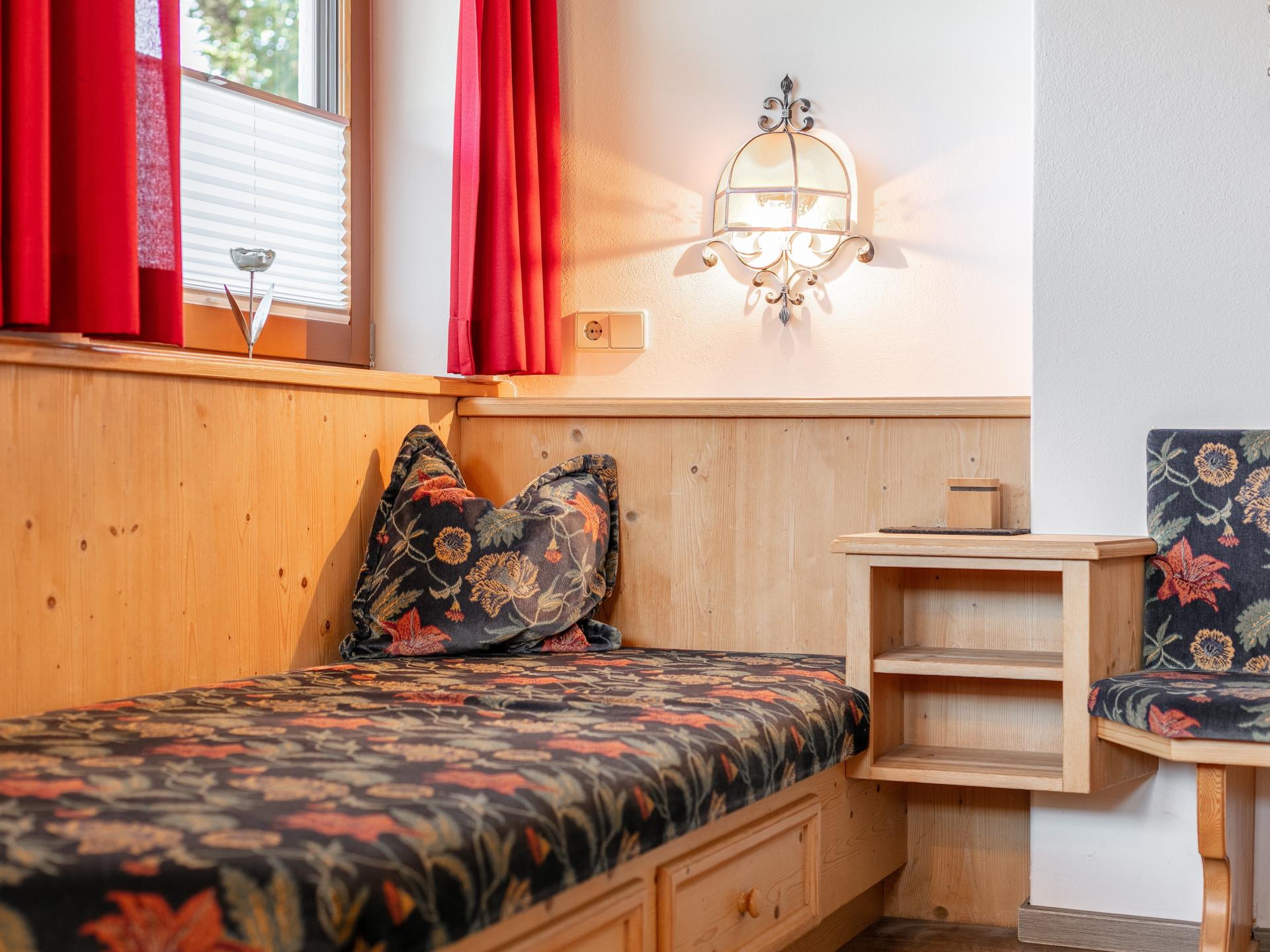 Ruim appartement voor 9 aan de bosrand met sauna, vlakbij de skilift - foto 8