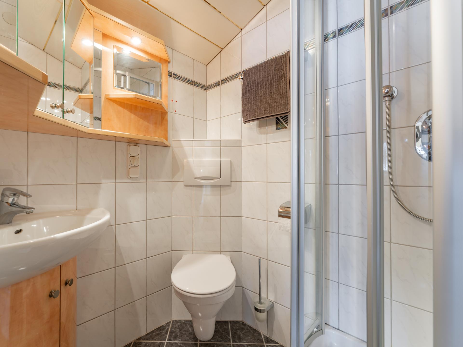 Vrijstaand huis voor 7 in Bramberg, dichtbij skigebied en rodelbaan - foto 10