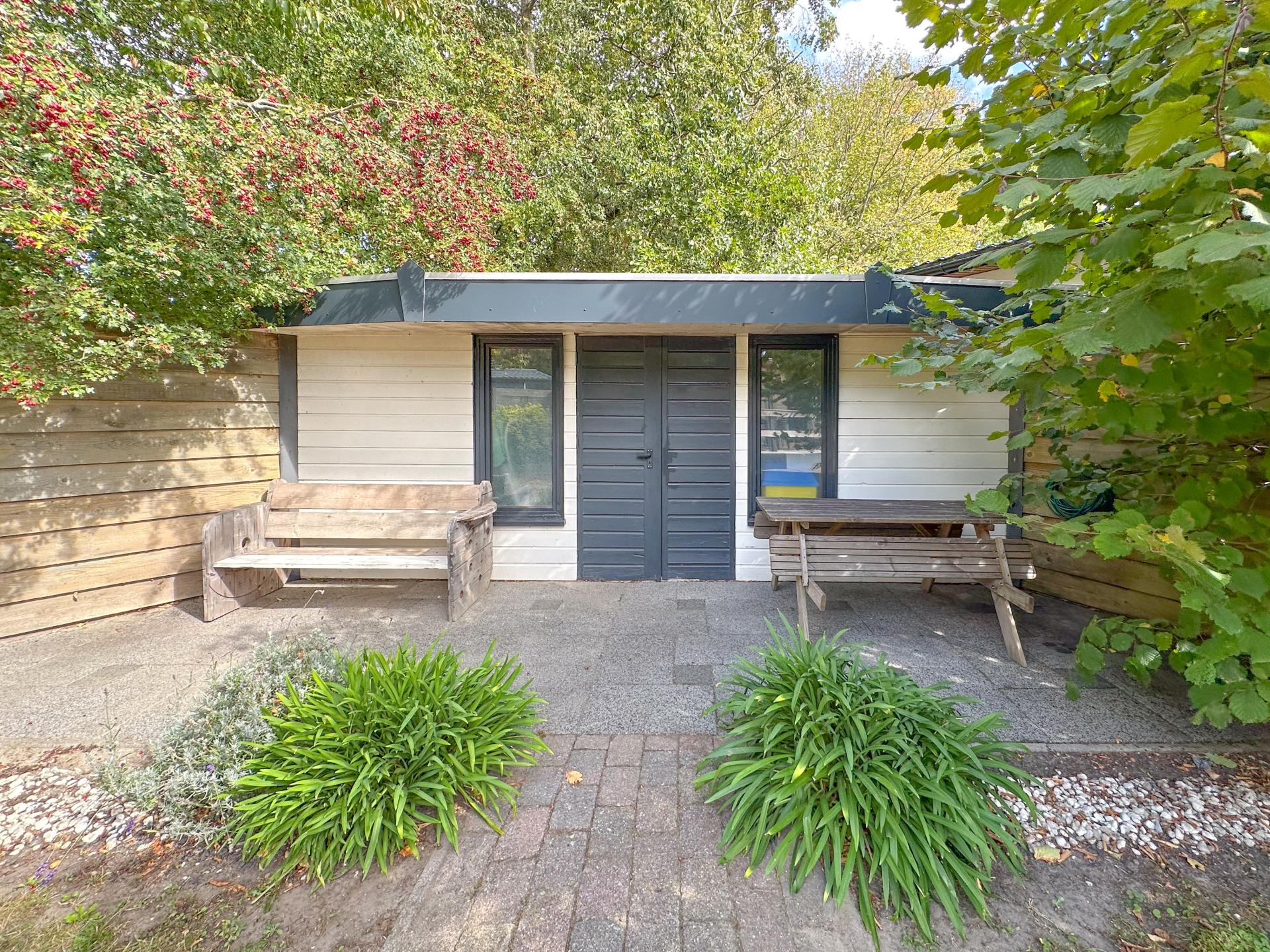 Sfeervol chalet met veranda op kindvriendelijk vakantiepark in hart van Zeeland - foto 23