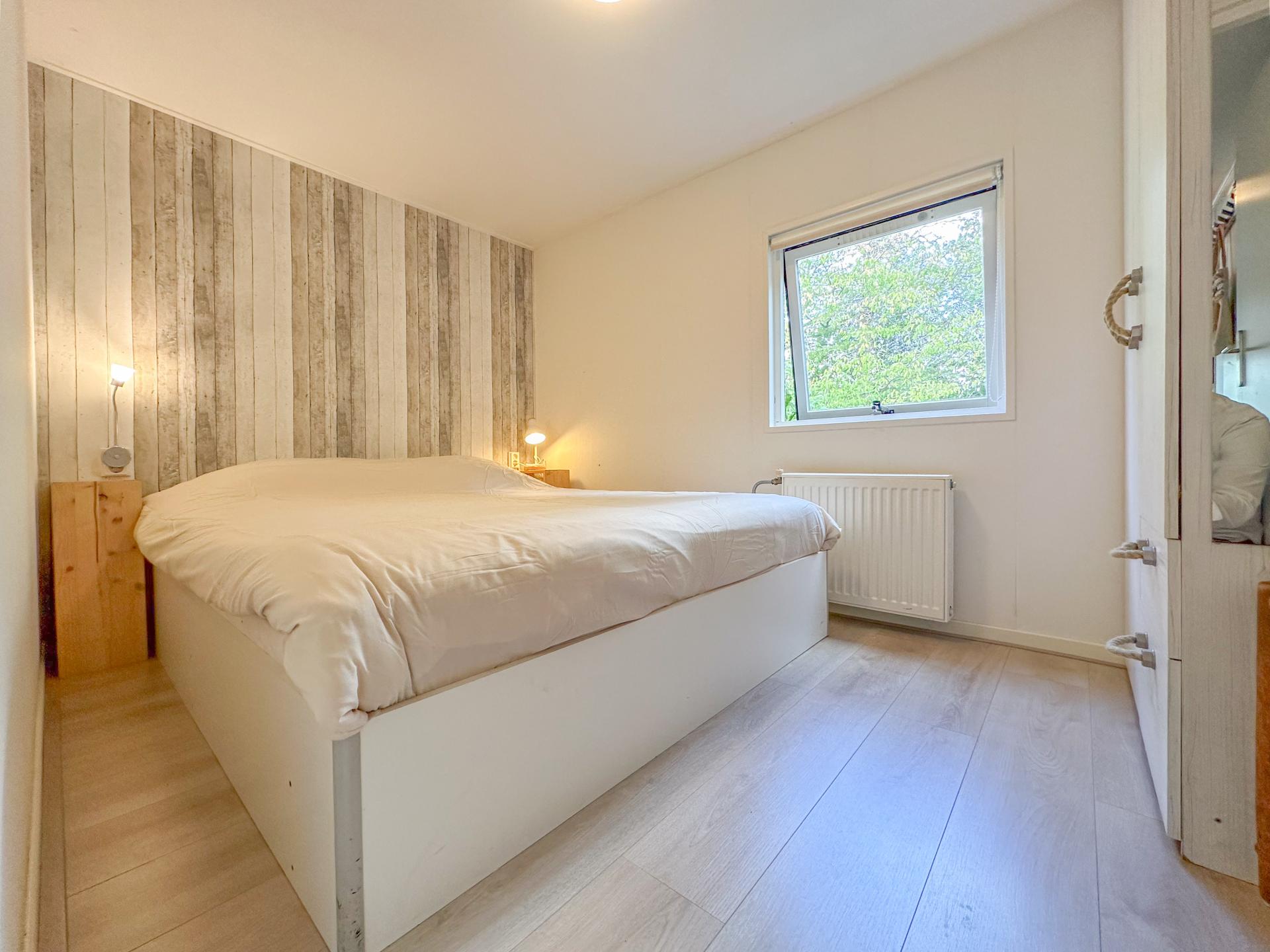 Sfeervol chalet met veranda op kindvriendelijk vakantiepark in hart van Zeeland - foto 7