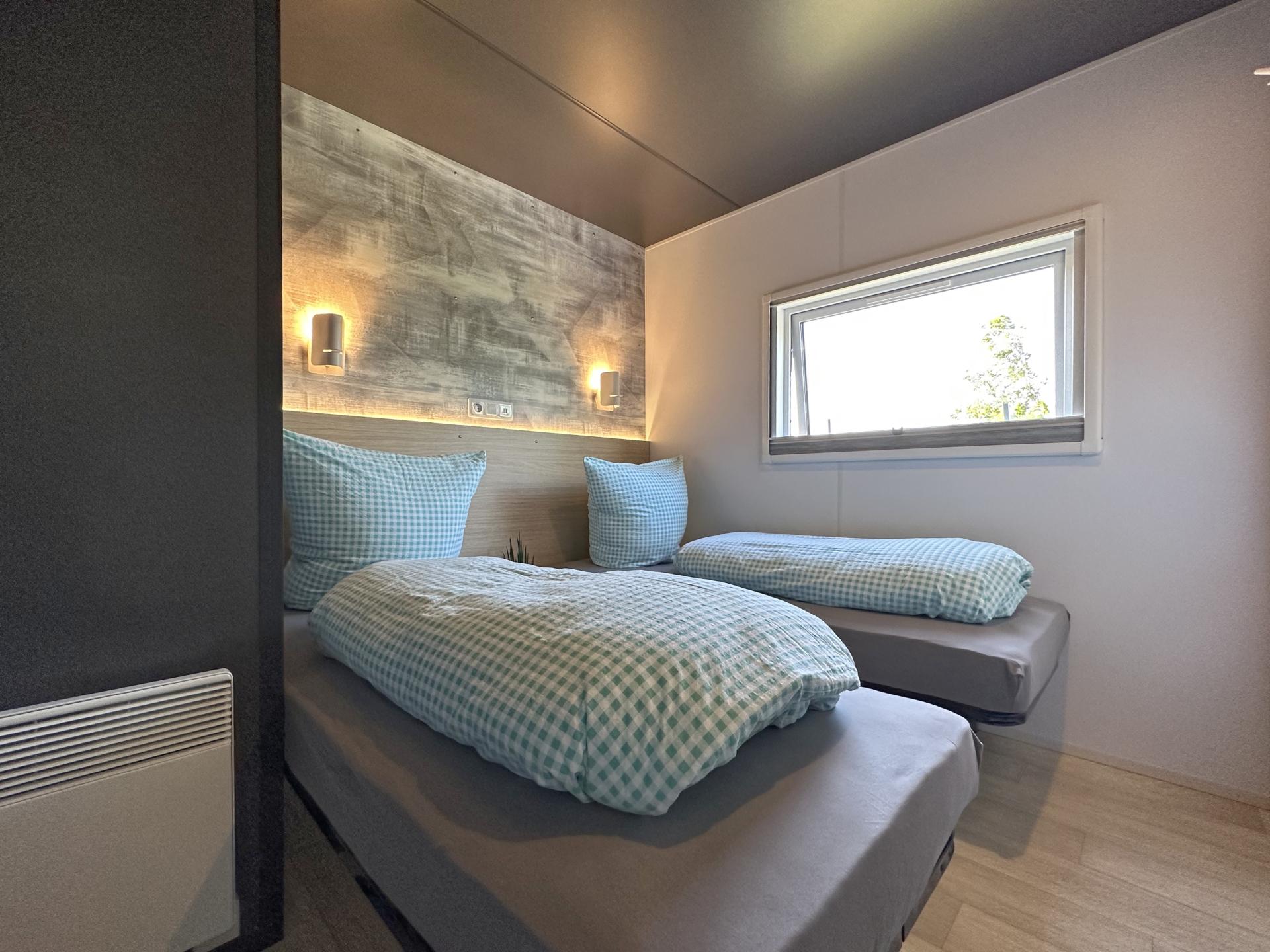 Tiny House aan het Eixendorfermeer – 4 personen, 2 badkamers, vrijstaand - foto 18