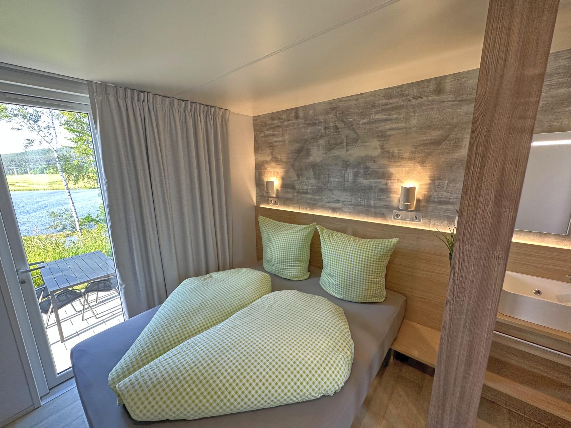 Tiny House aan het Eixendorfermeer – 4 personen, 2 badkamers, vrijstaand - foto 15