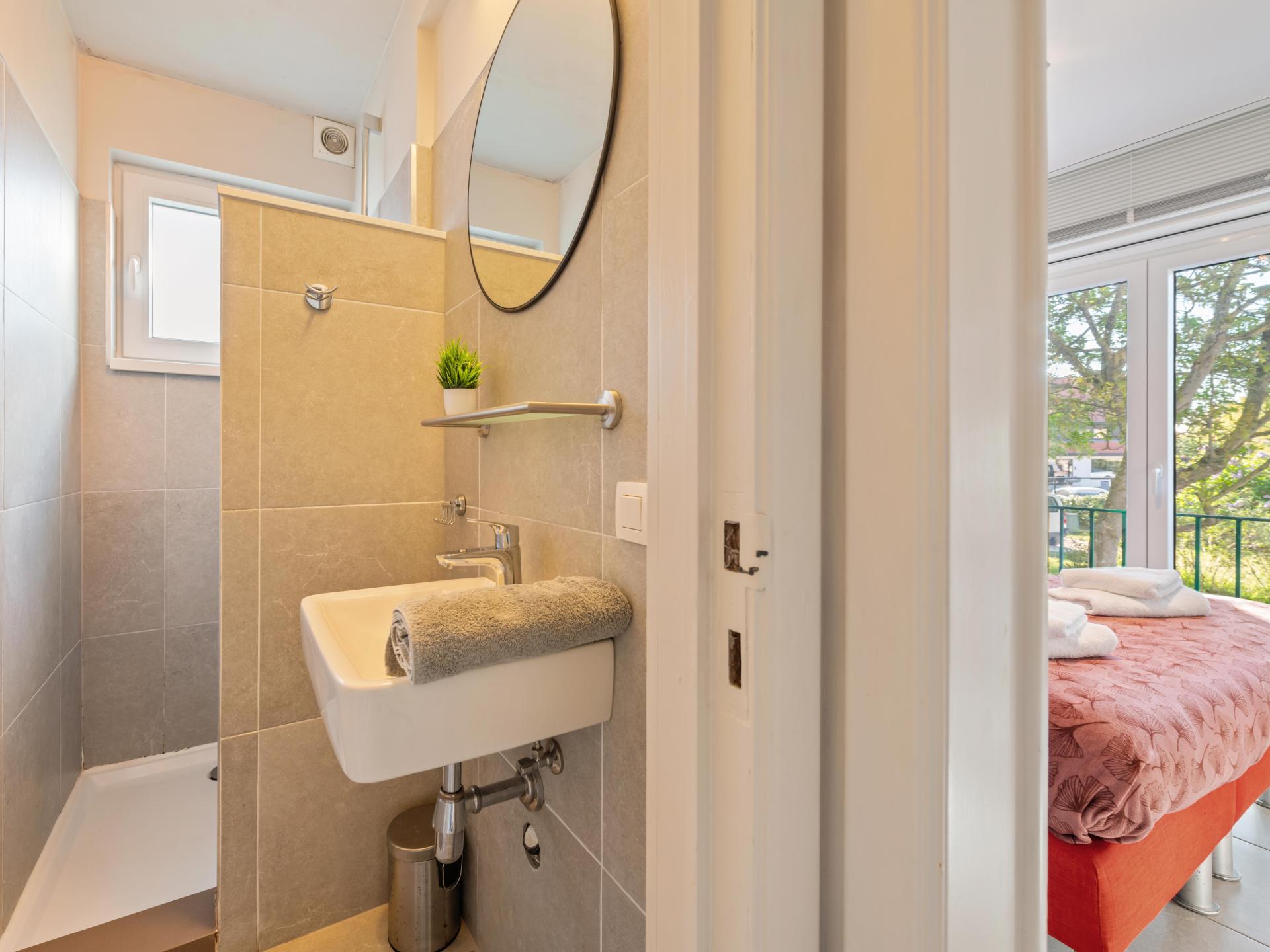Gerenoveerd 6-persoons appartement op 200m van het strand in Nieuwpoort-Bad - foto 18