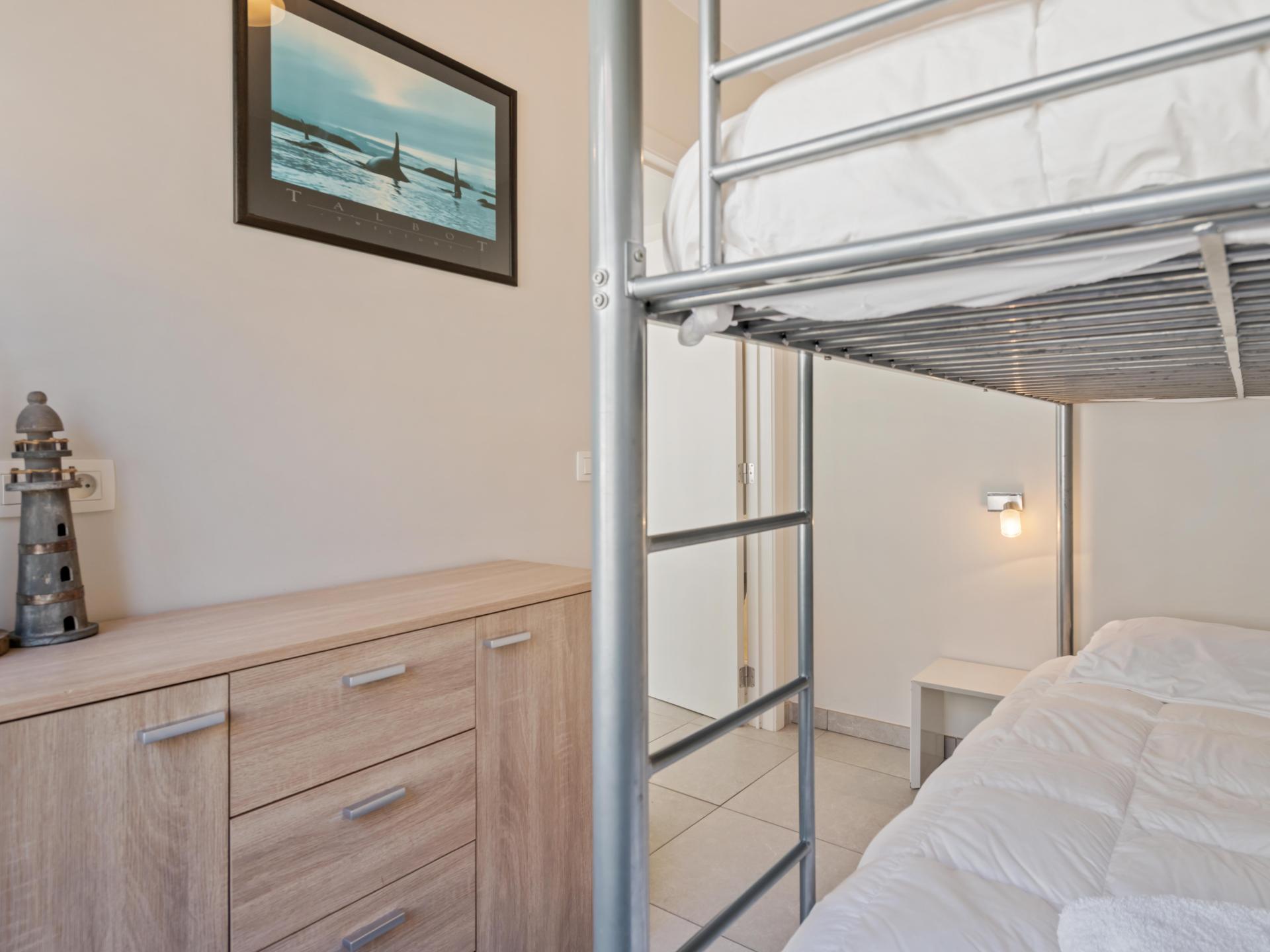 Gerenoveerd 6-persoons appartement op 200m van het strand in Nieuwpoort-Bad - foto 19