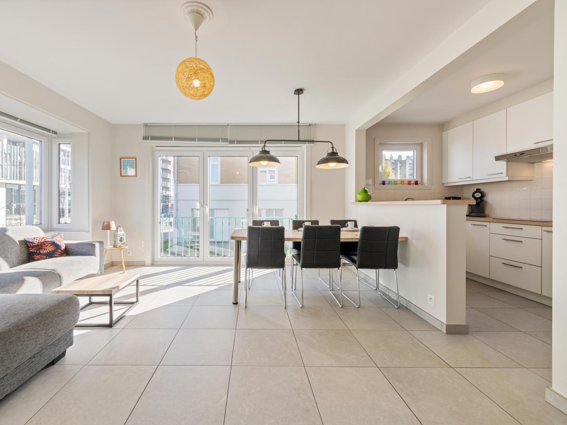 Gerenoveerd 6-persoons appartement op 200m van het strand in Nieuwpoort-Bad - foto 3