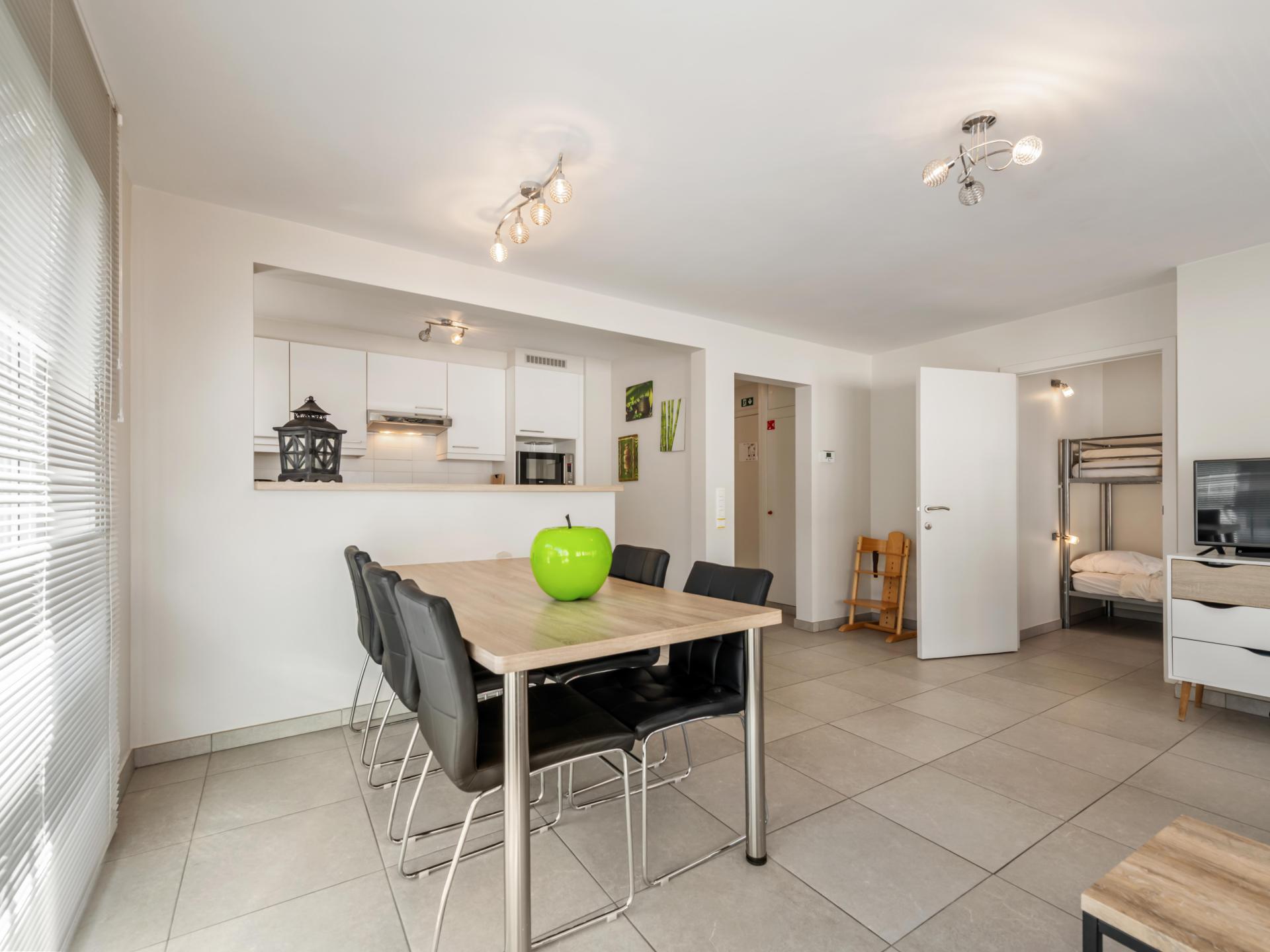 Gerenoveerd Appartement voor 6 Personen, 200m van het Strand in Nieuwpoort-Bad - foto 12