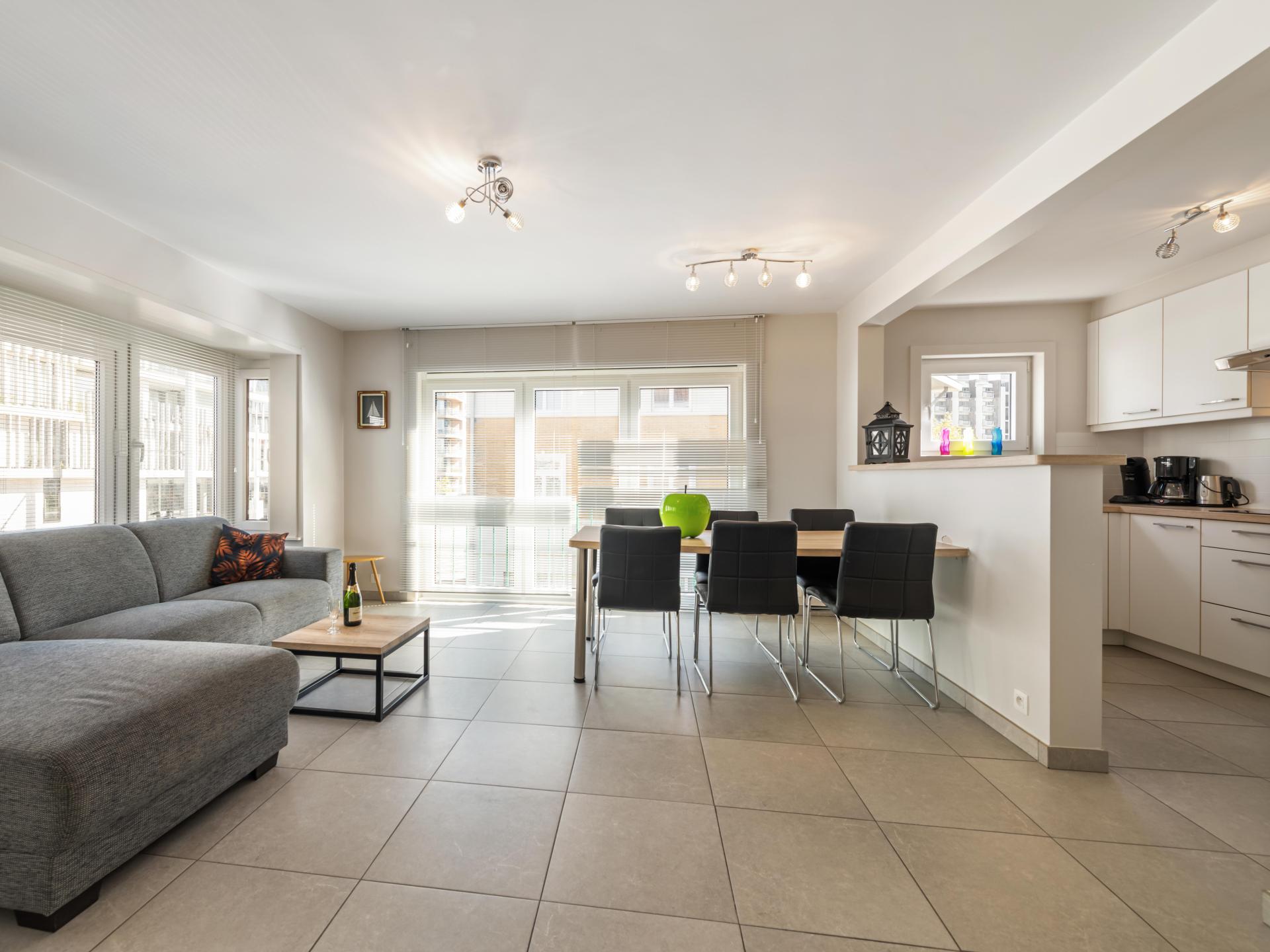 Gerenoveerd Appartement voor 6 Personen, 200m van het Strand in Nieuwpoort-Bad - foto 11
