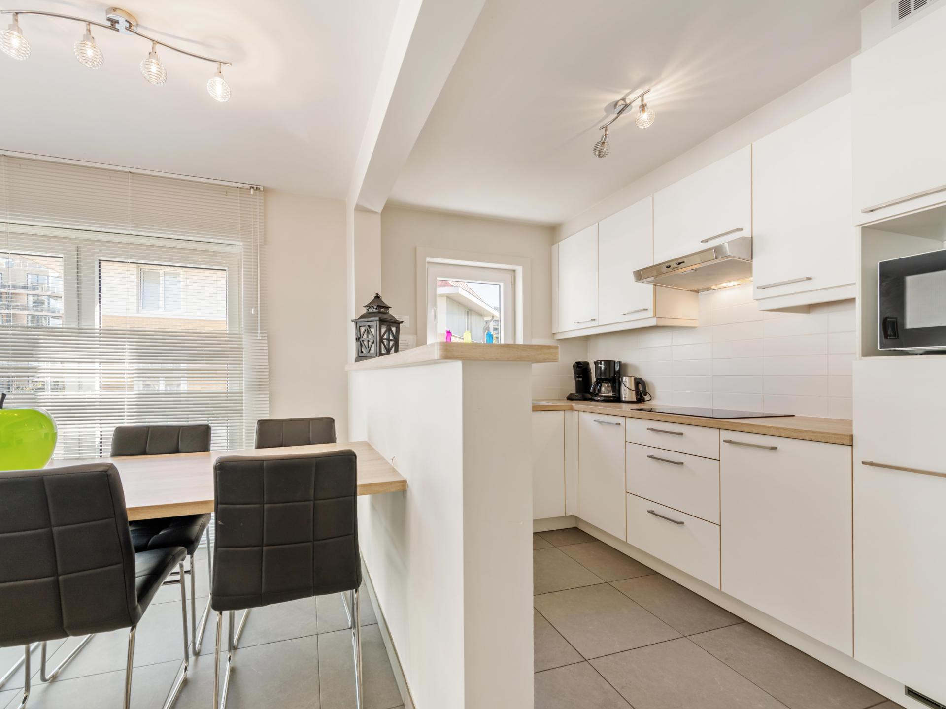Gerenoveerd Appartement voor 6 Personen, 200m van het Strand in Nieuwpoort-Bad - foto 17