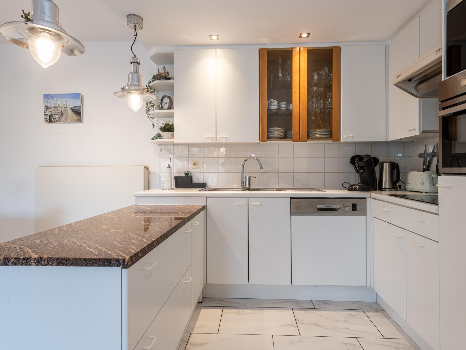 Op 1,2 km van zee: ruim appartement in centrum Nieuwpoort - foto 11