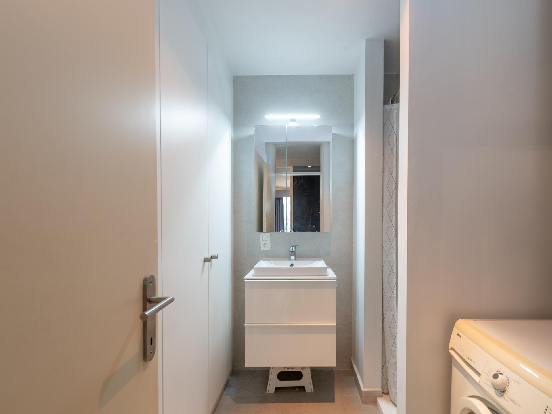 Centraal gelegen modern appartement in Nieuwpoort-Bad voor 5 personen - foto 24