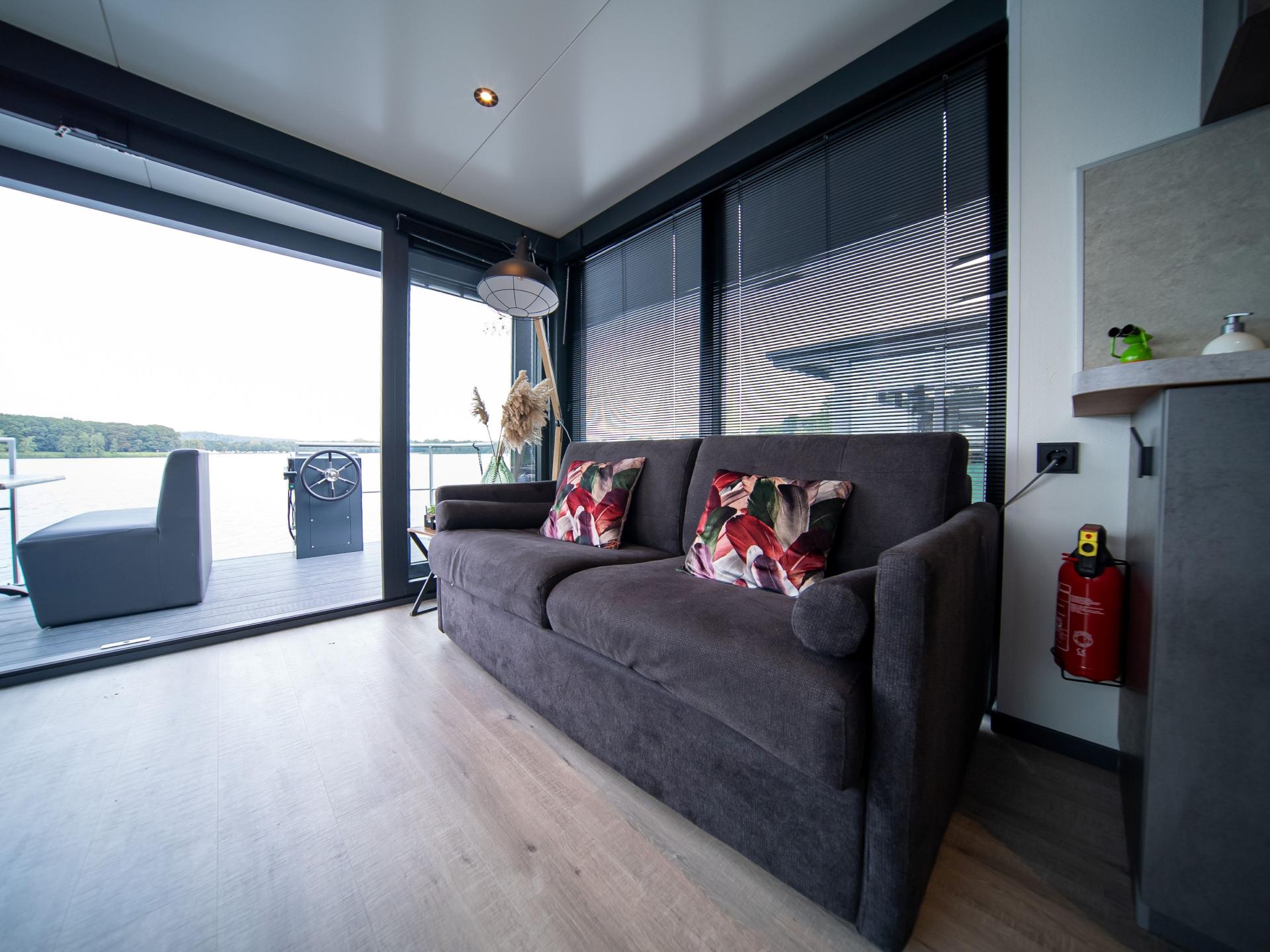 Drijvende havenlodge aan de Mookerplas in Limburg - foto 16