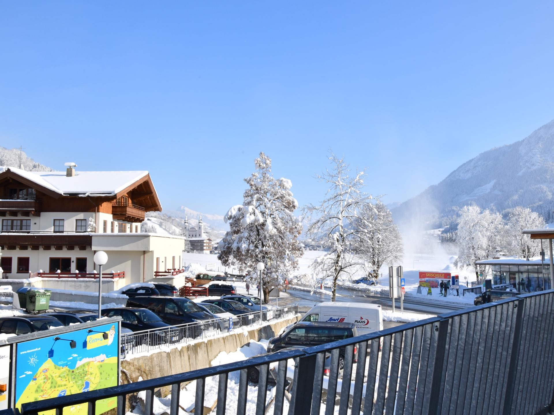 Wellnessappartement Ski-in/Ski-out bij gondel in Brixen im Thale - foto 26