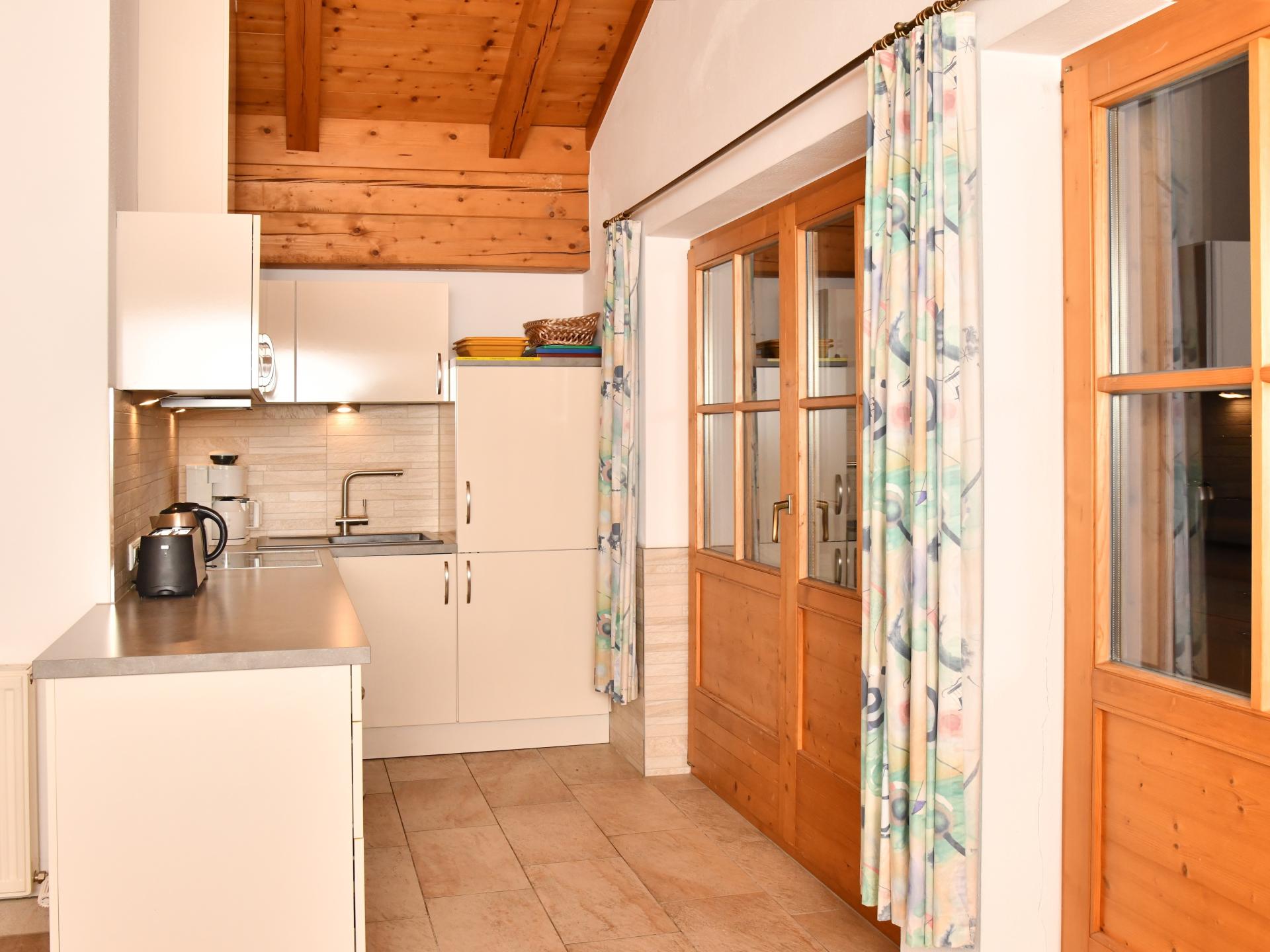 Ruim wellnessappartement voor 12 personen direct aan de gondel in Brixen im Thale - foto 8