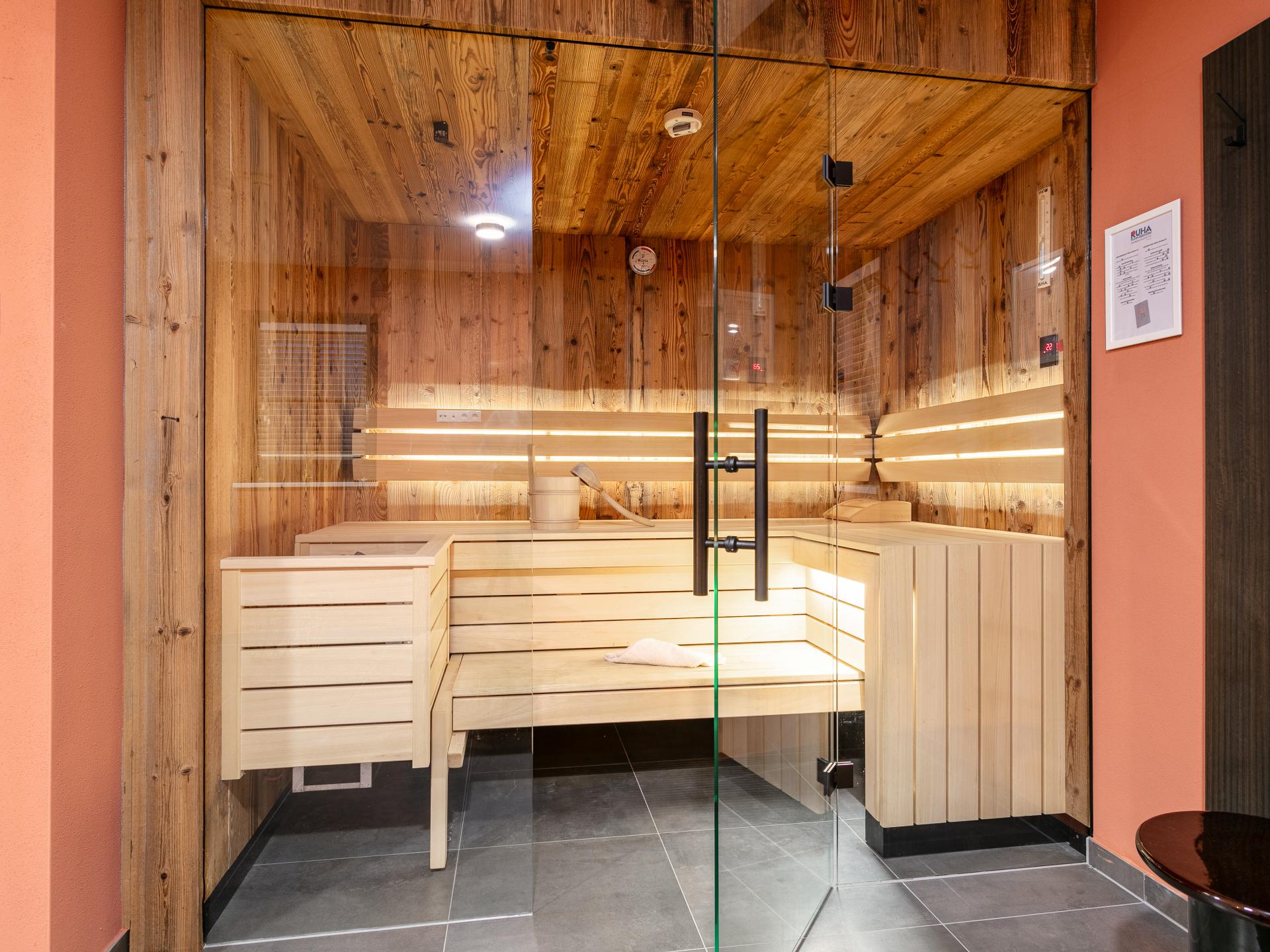 Luxe 8-persoons lodge met privé sauna op 10 minuten van Flachau - foto 2