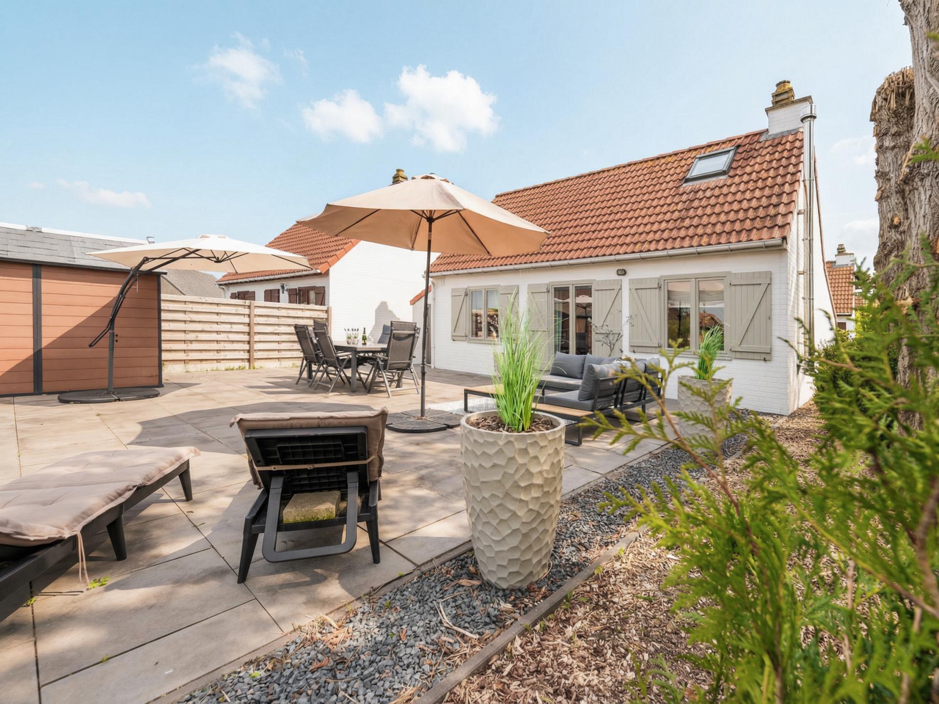 Luxe vissershuis in De Haan met privé strandcabine en zonnige tuin - foto 30