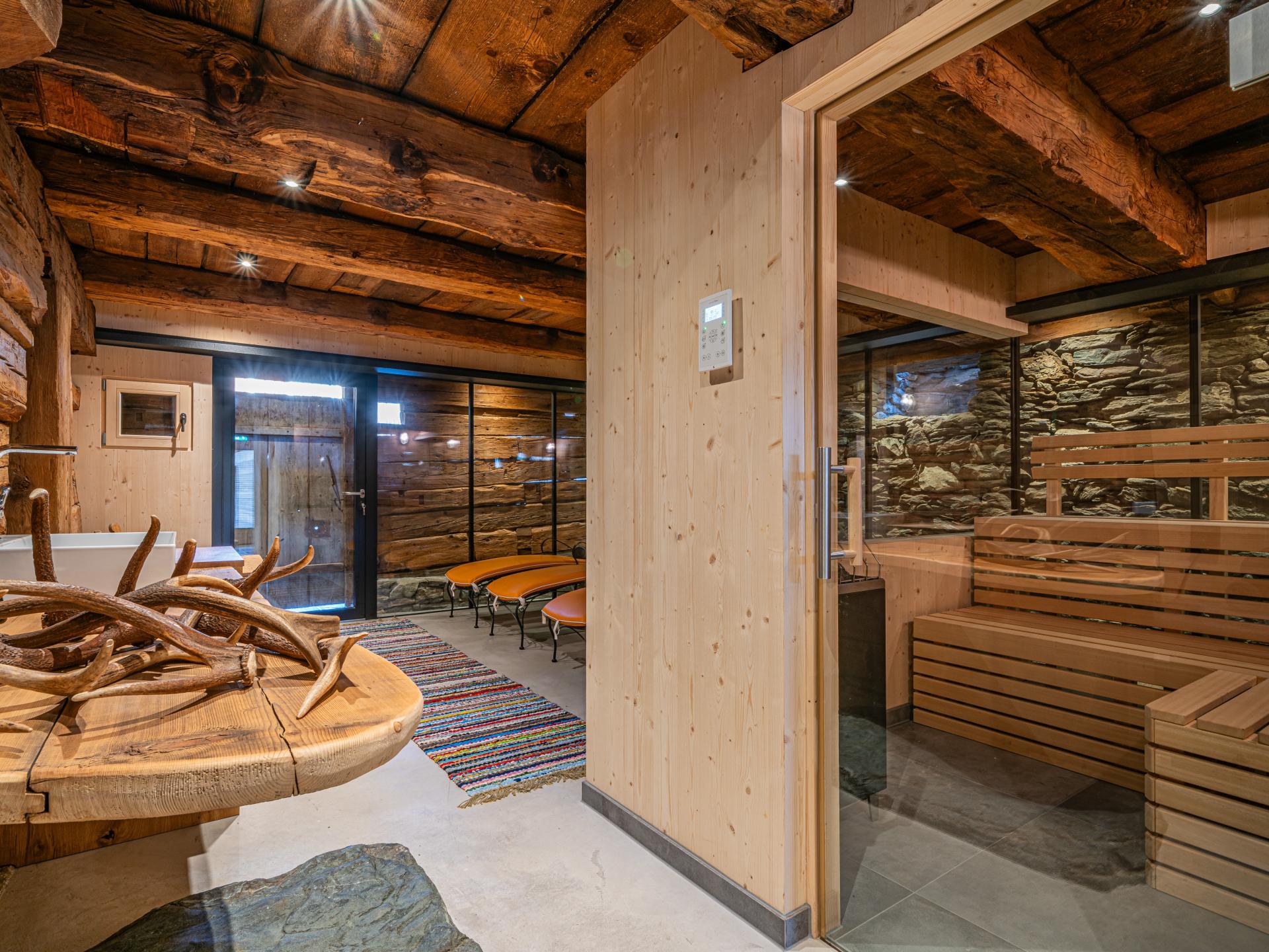 Monumentaal chalet voor 8 personen in de bergen van Matrei, met sauna - foto 9