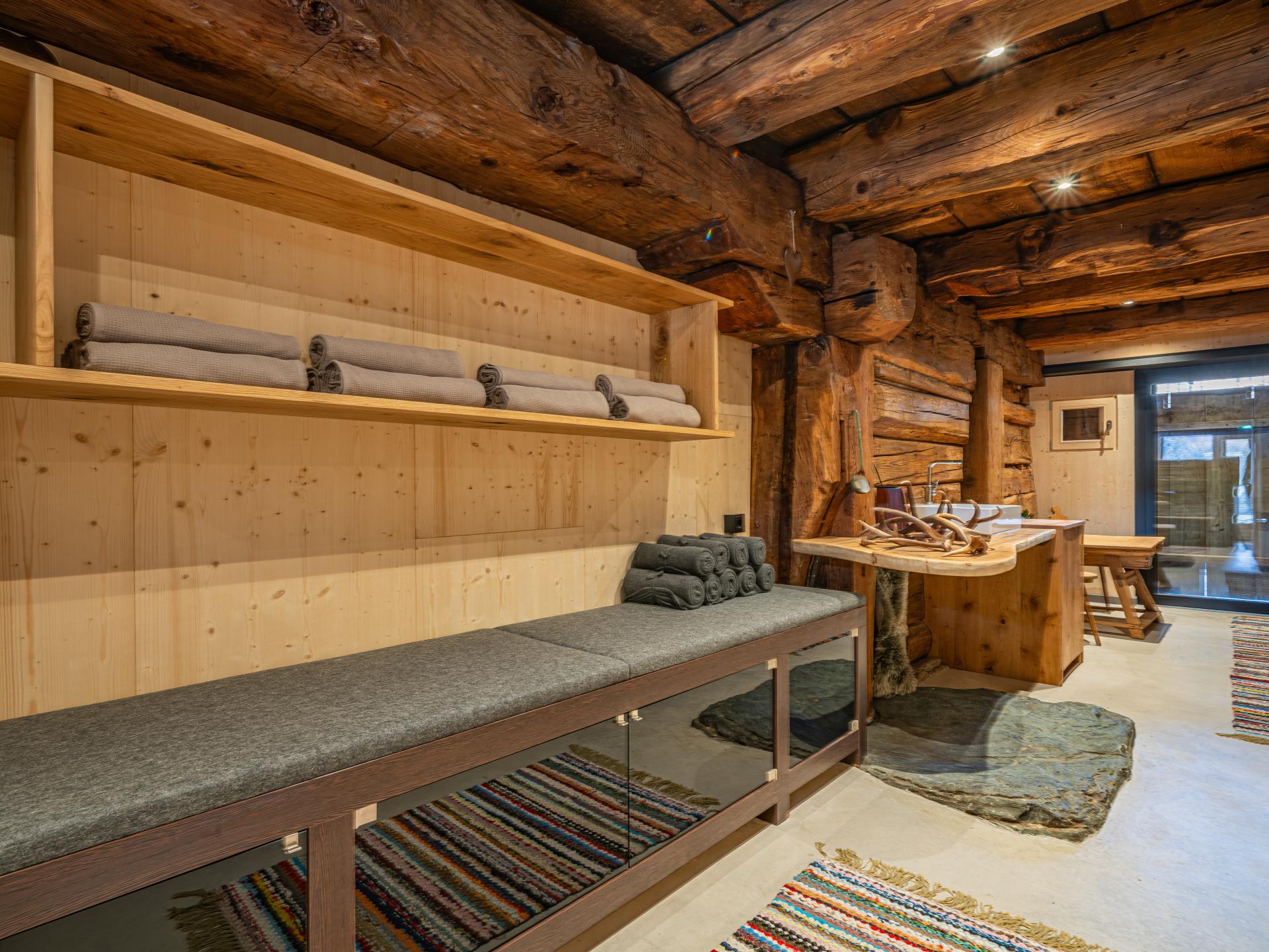 Monumentaal chalet voor 8 personen in de bergen van Matrei, met sauna - foto 10
