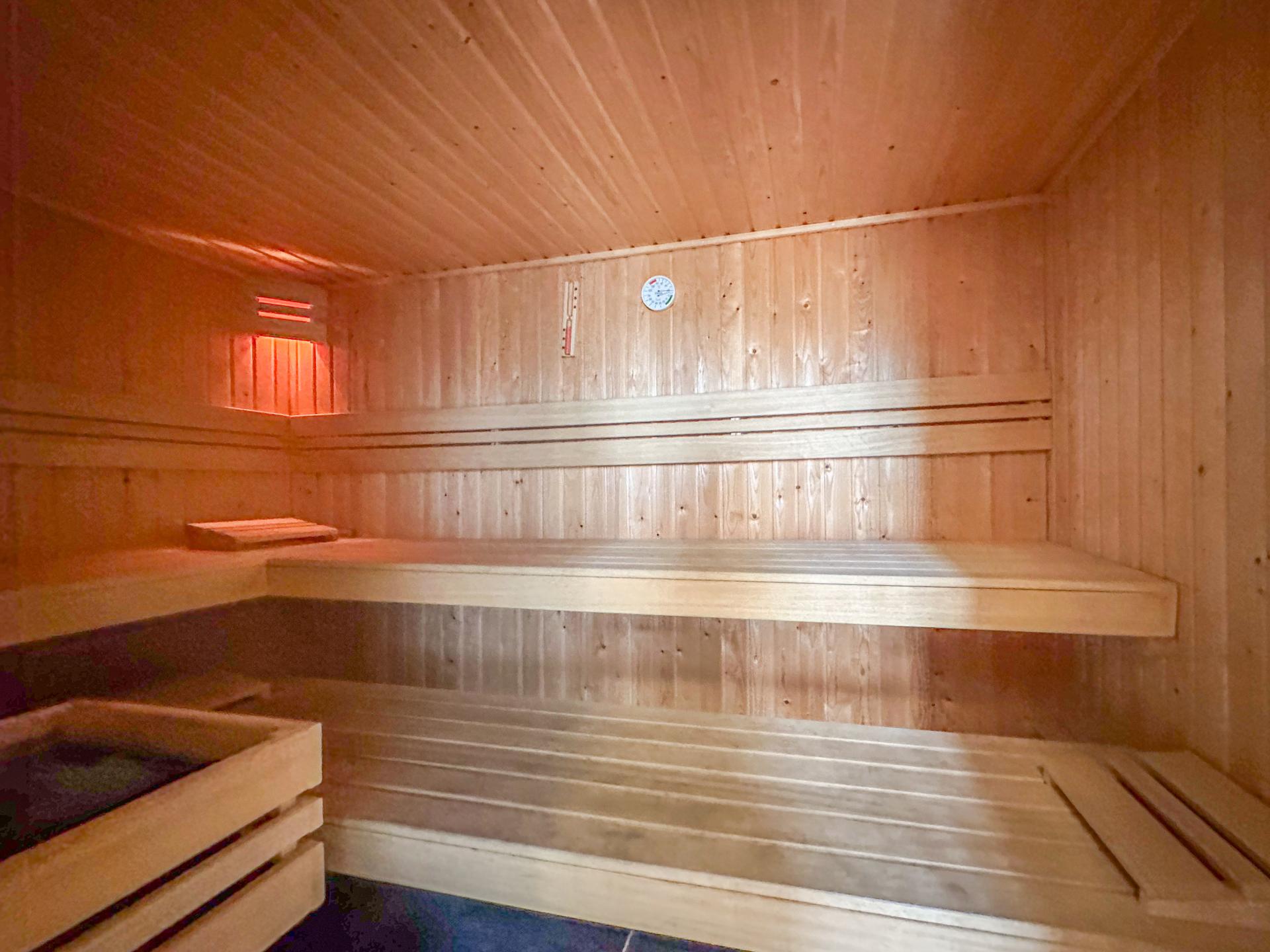 Luxe villa aan zee met sauna en Finse spa in Colijnsplaat - foto 22