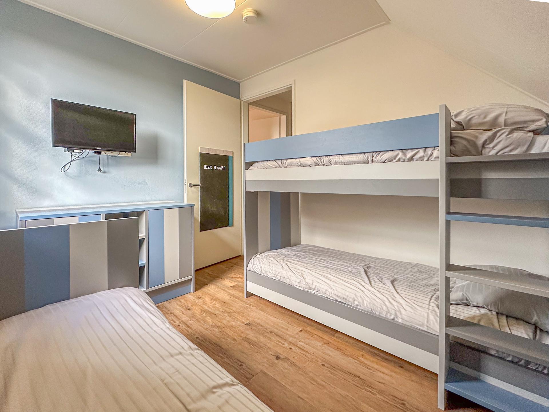 Luxe villa aan zee met sauna en Finse spa in Colijnsplaat - foto 16